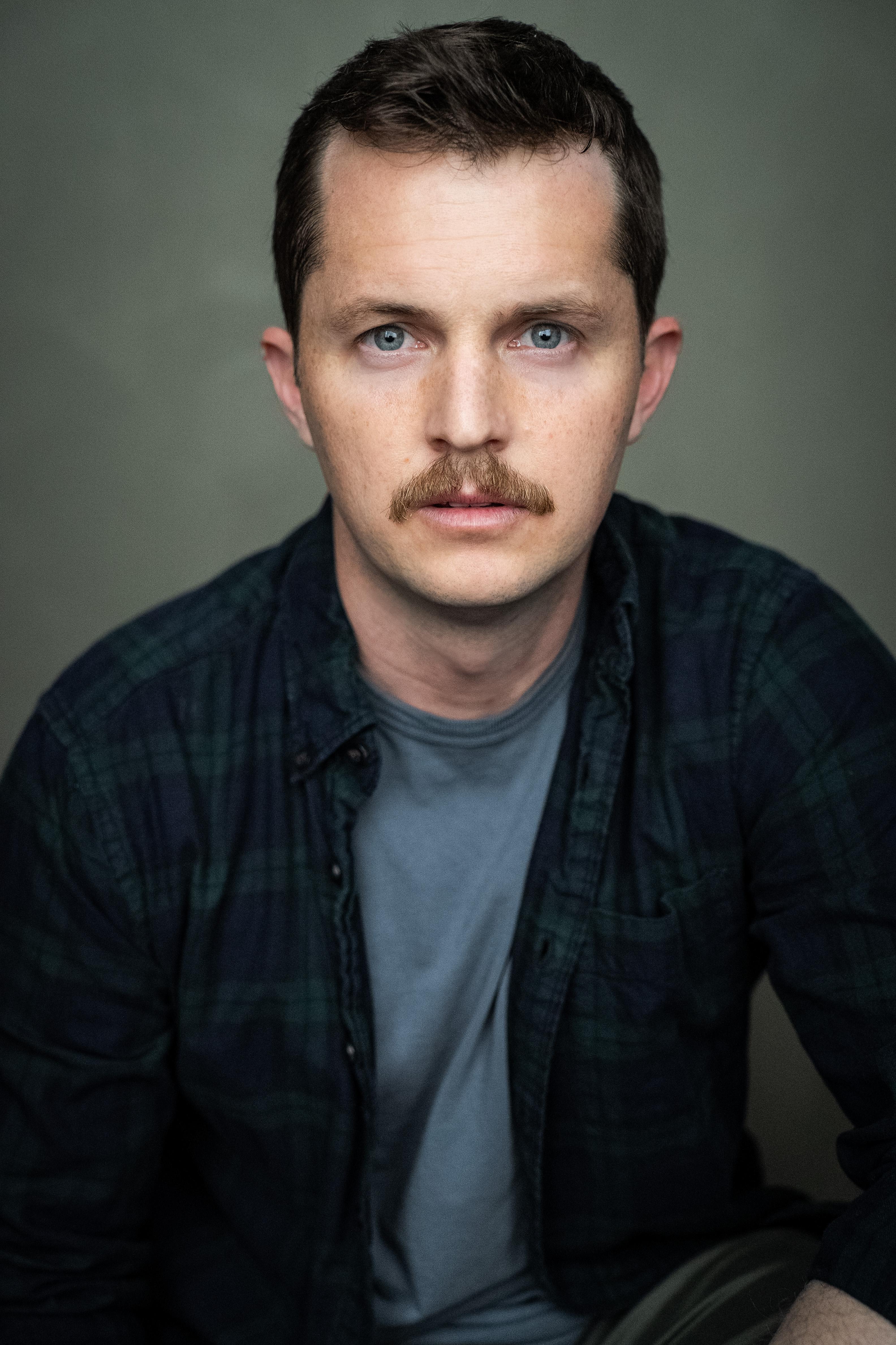 Клифтон Данн