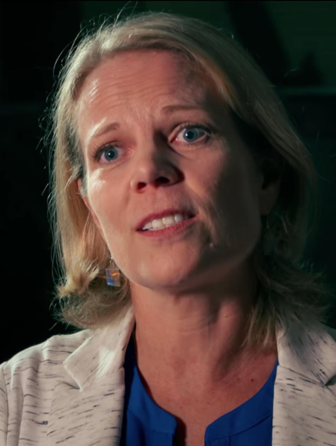 Холли Гилберт