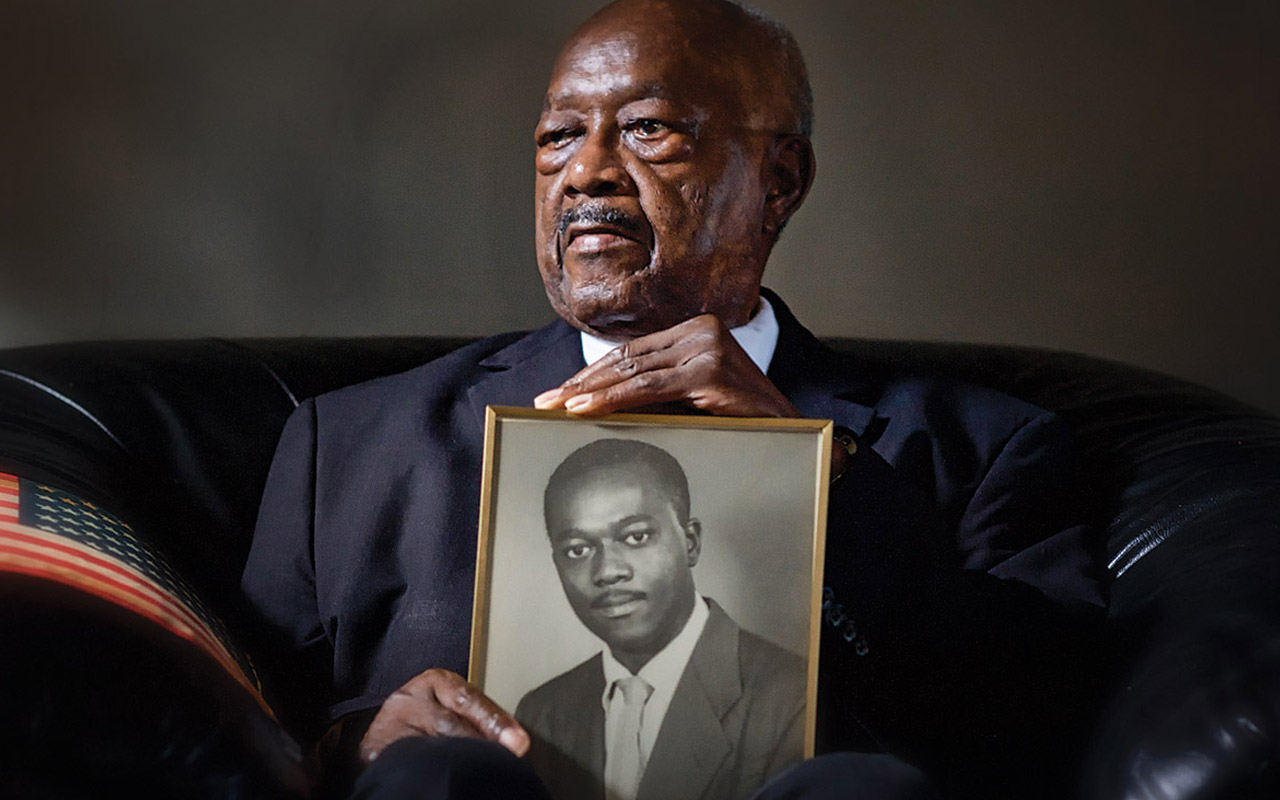 Абрахам Болден