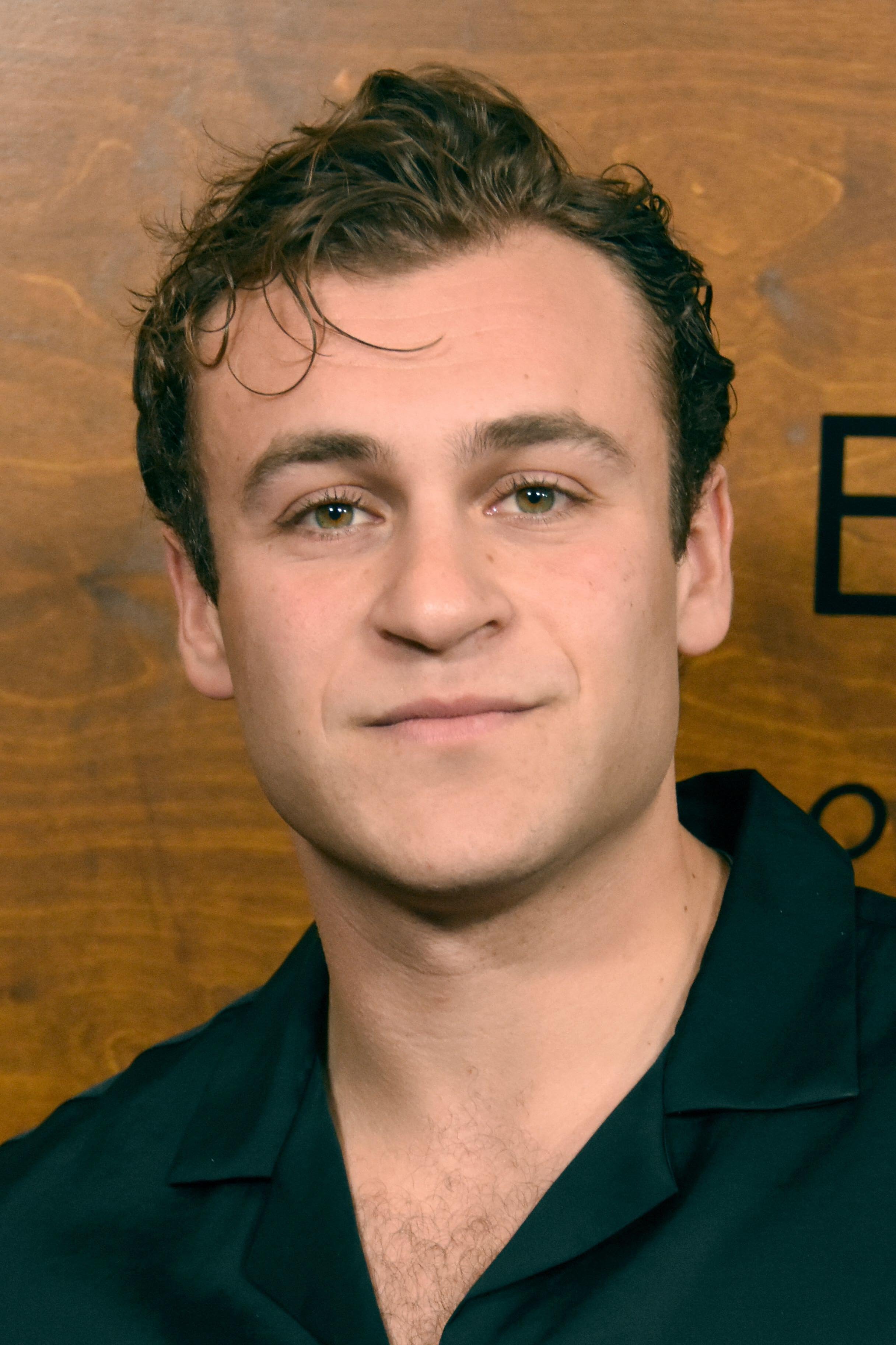 Эллиотт Росс