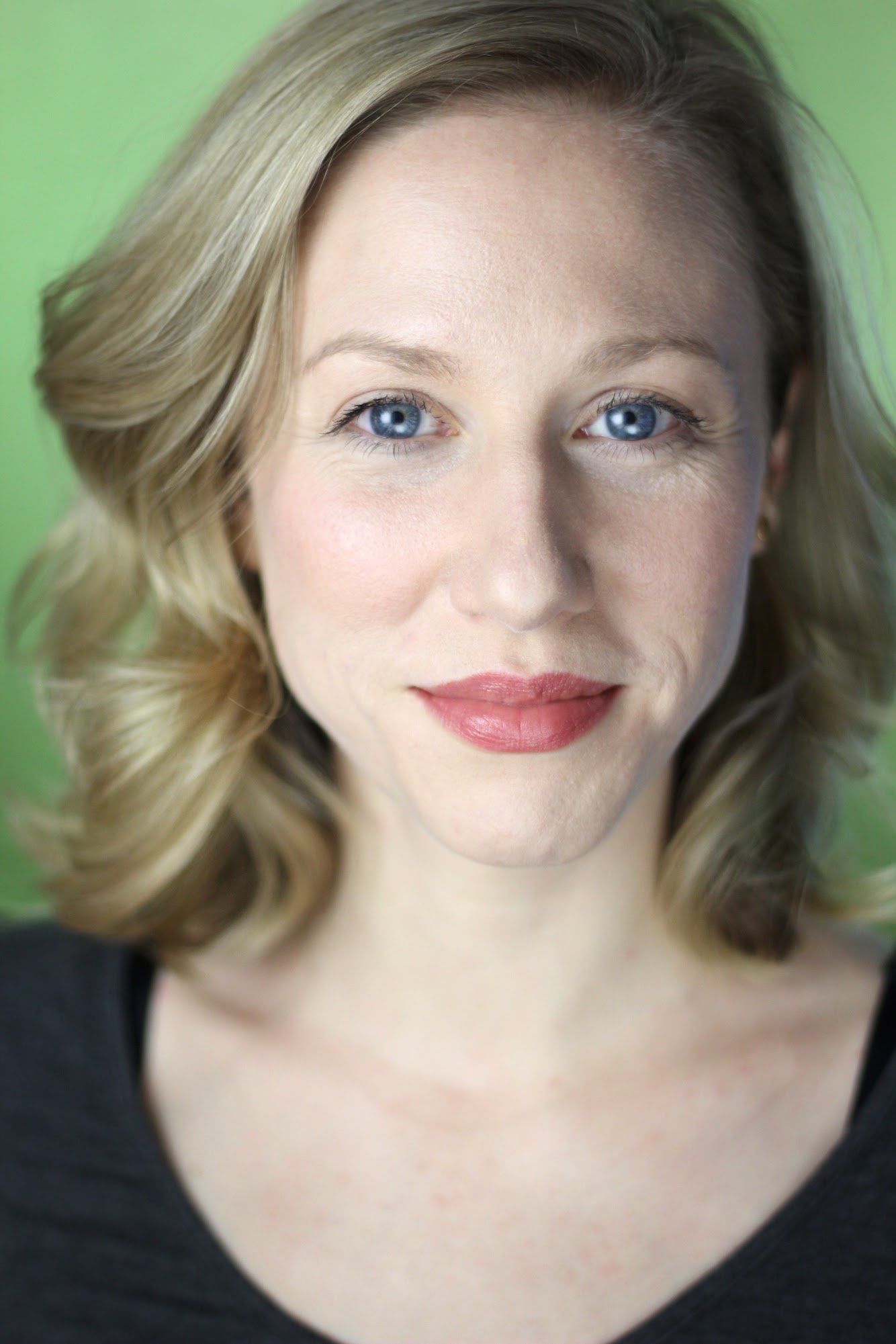 Дороти МакМиллан