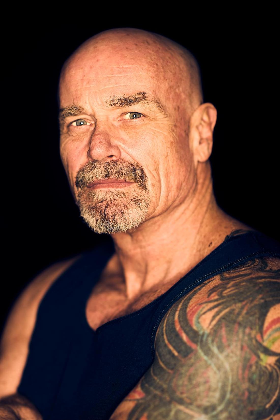 Энтони Томас