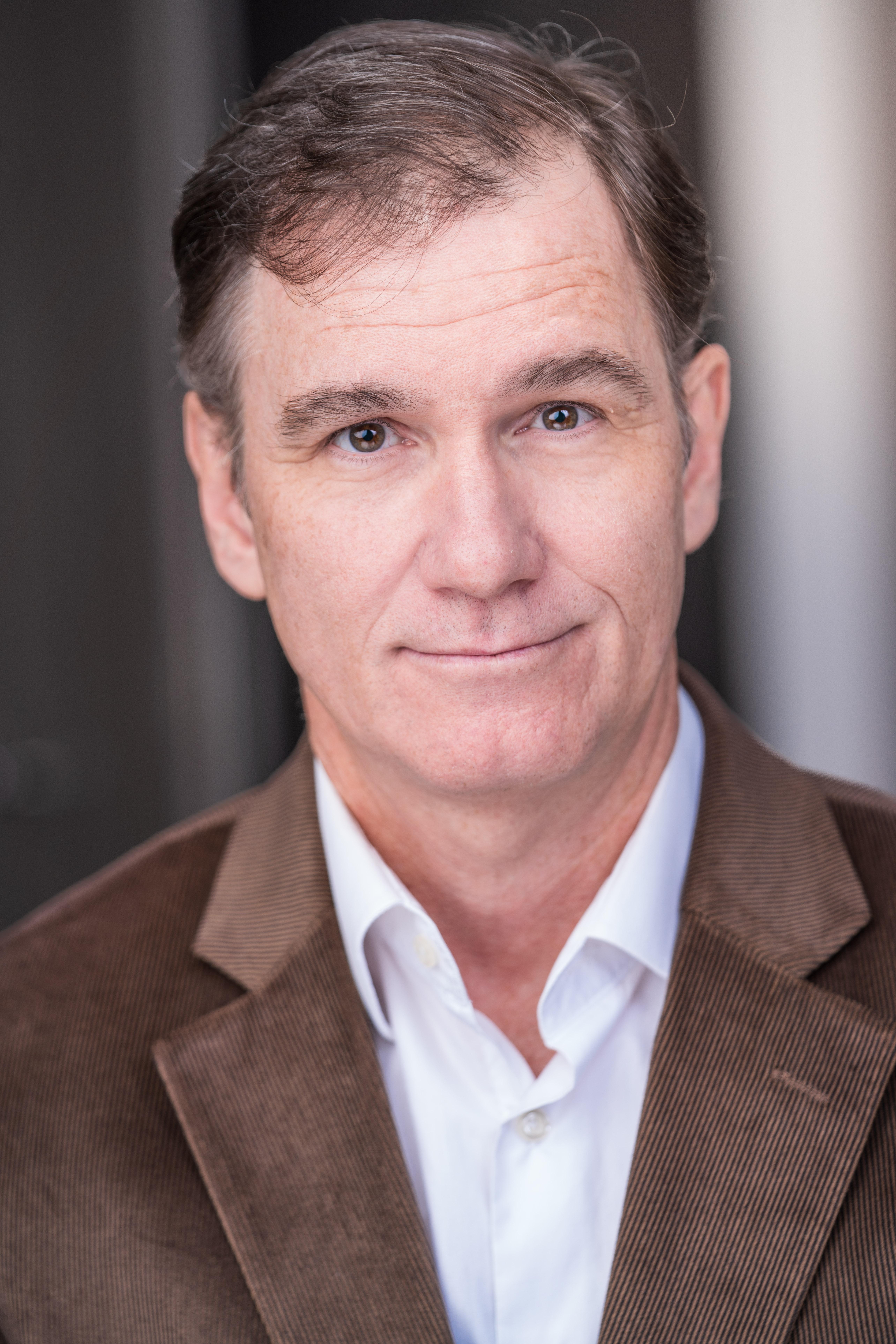 Крис Кэннон