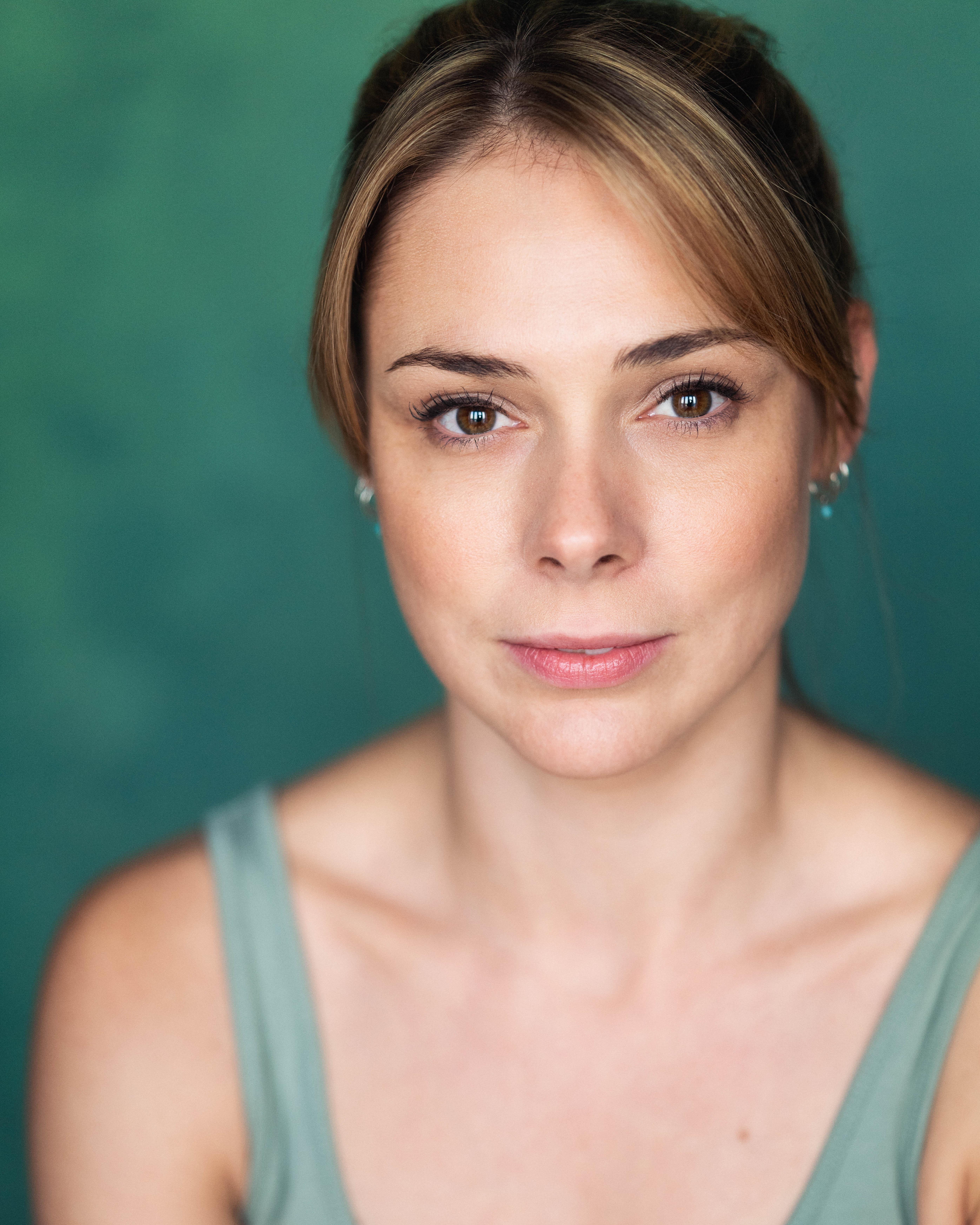 Лиззи Дэвис