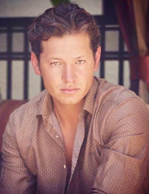 Густаво Педраза