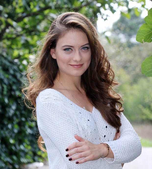 Элифджан Онгурлар