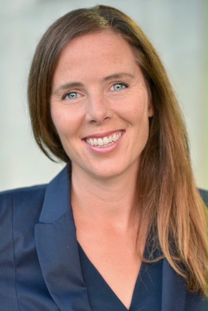 Мелани МакИннес