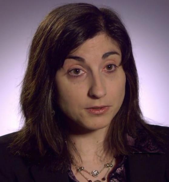 Элизабет Мур