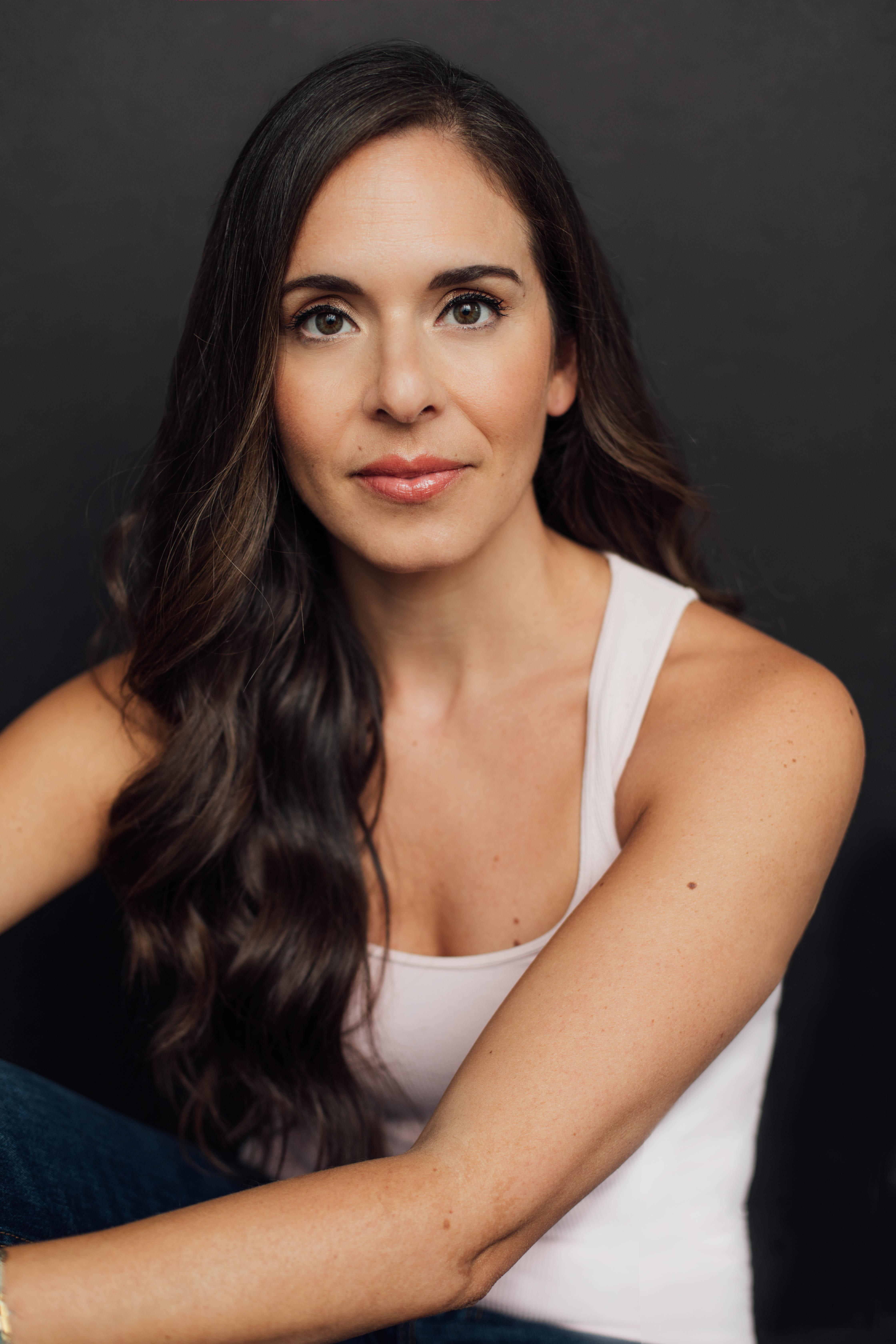 Carolina Santos Read