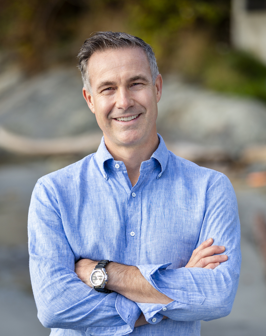 Найоби Томпсон