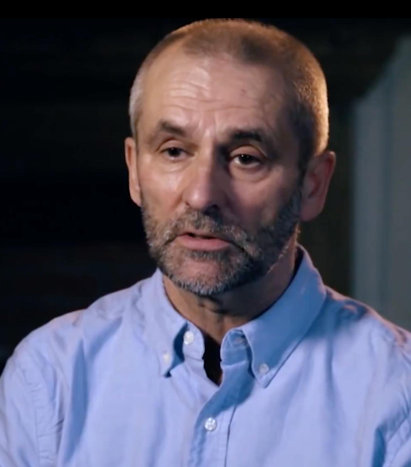 Дэвид Крэмптон