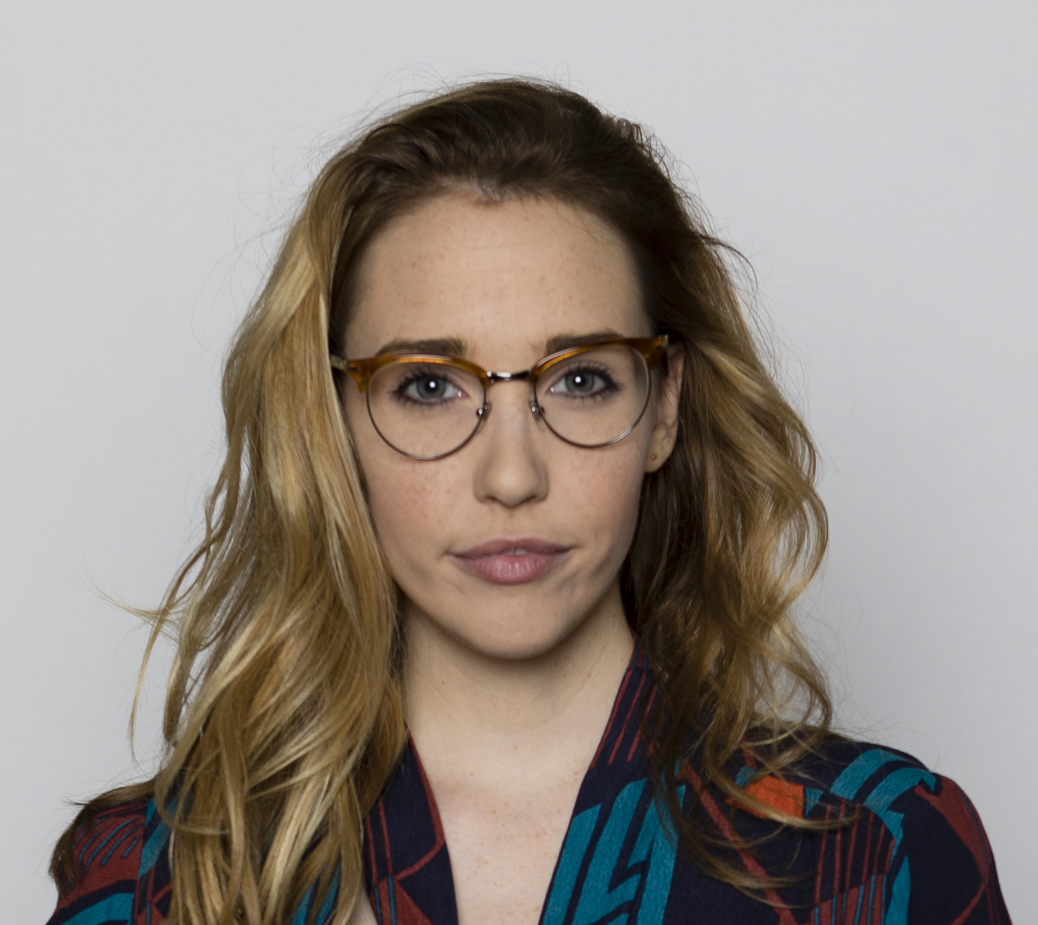 Мейв Харрис