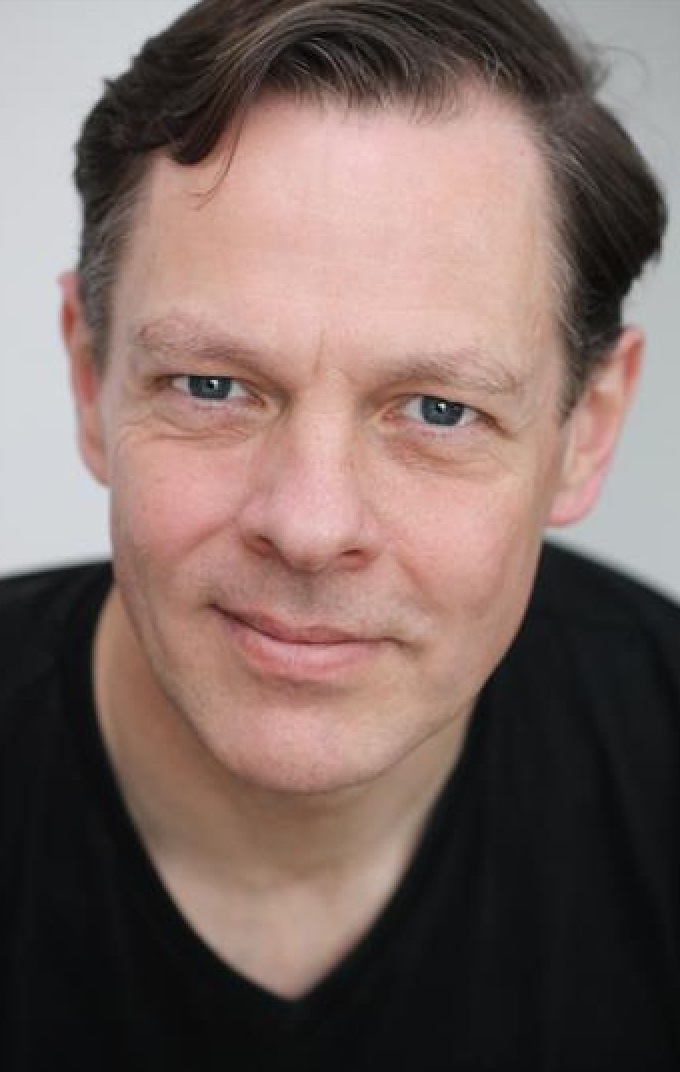 Джонатан Тэйлор