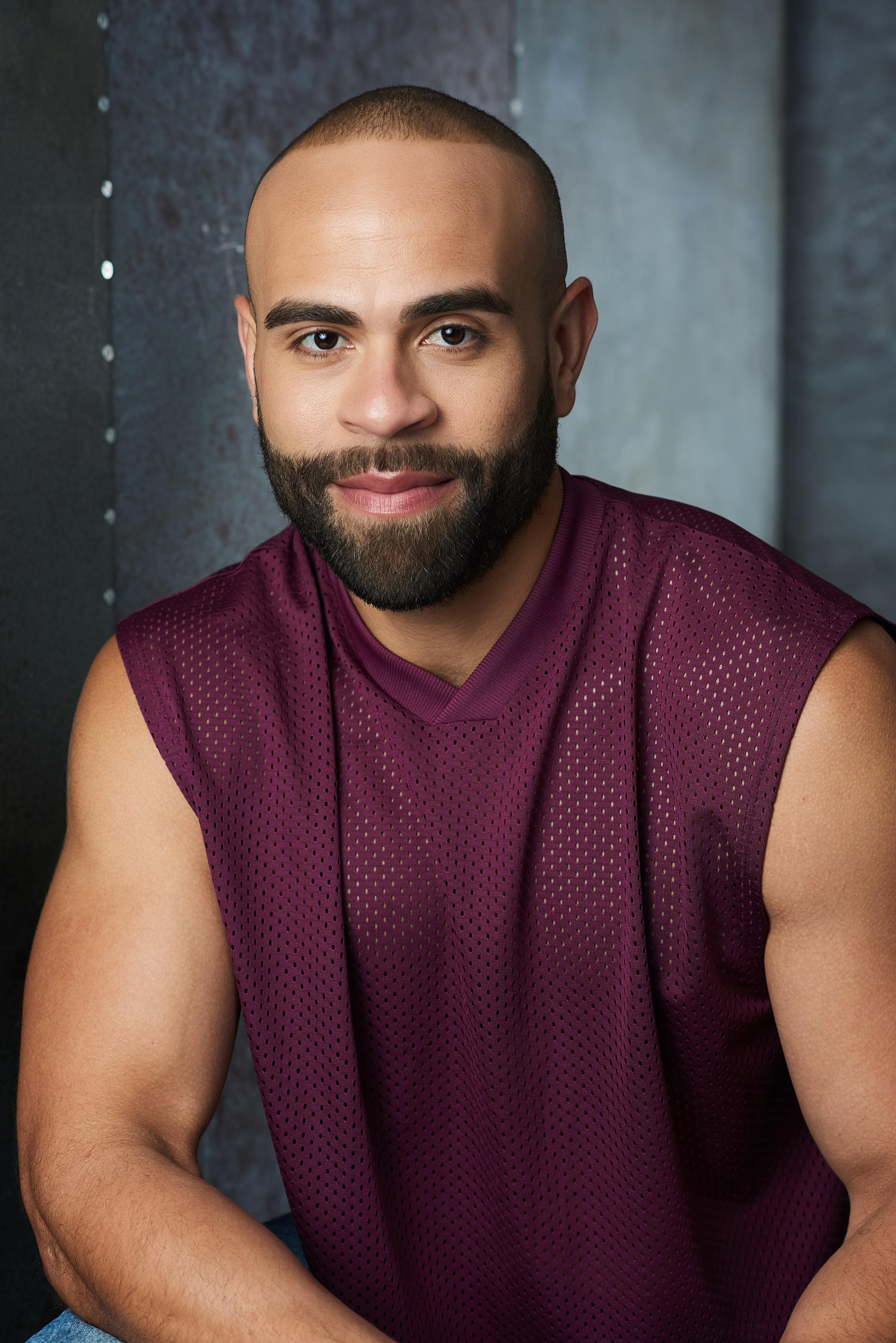 Дерек Эллис