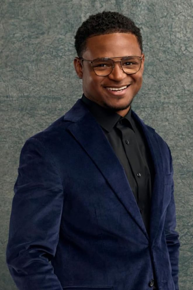 Асанте Уайт