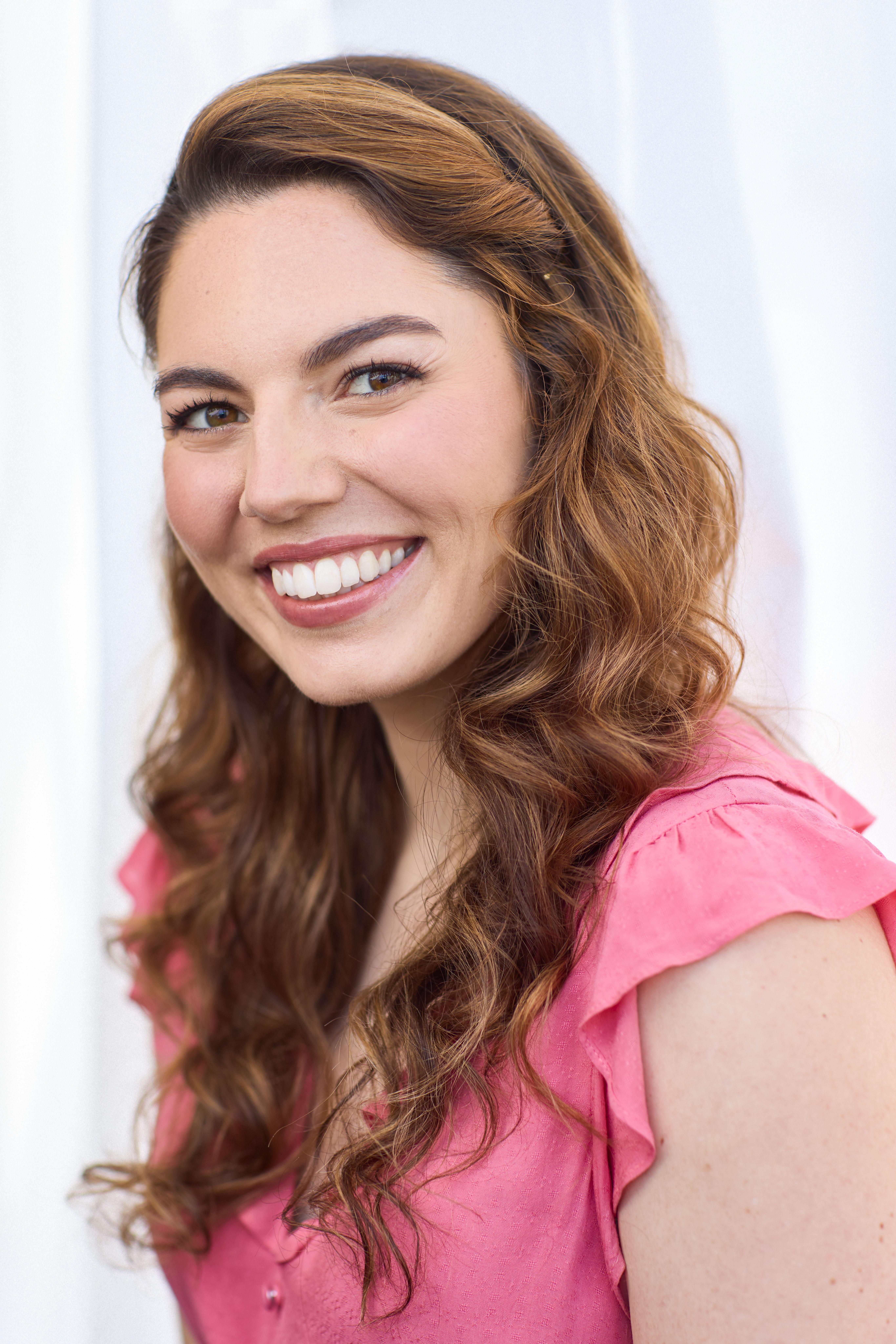 Джулия Кларк