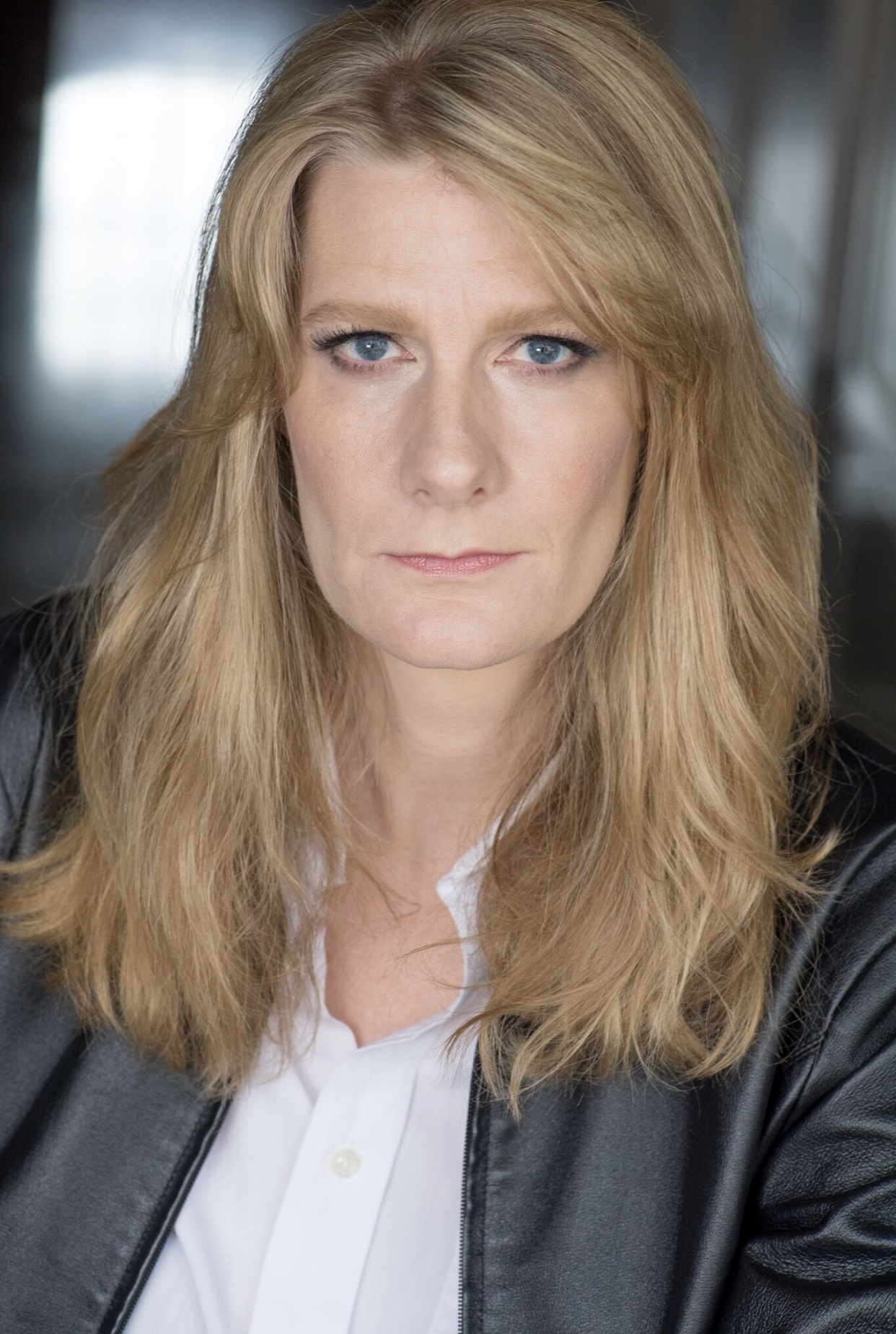 Николь Диксон