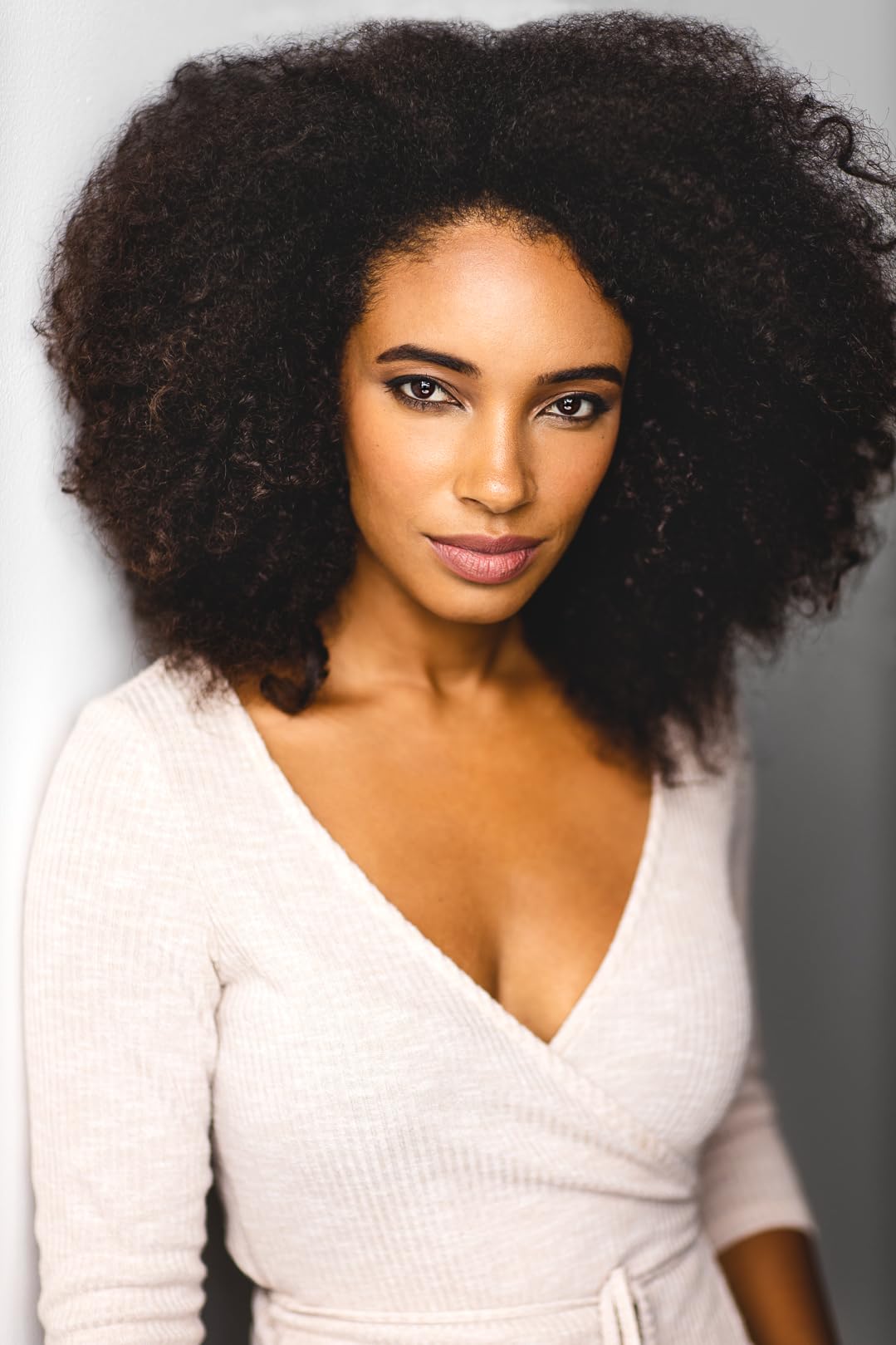 Джессика Томас