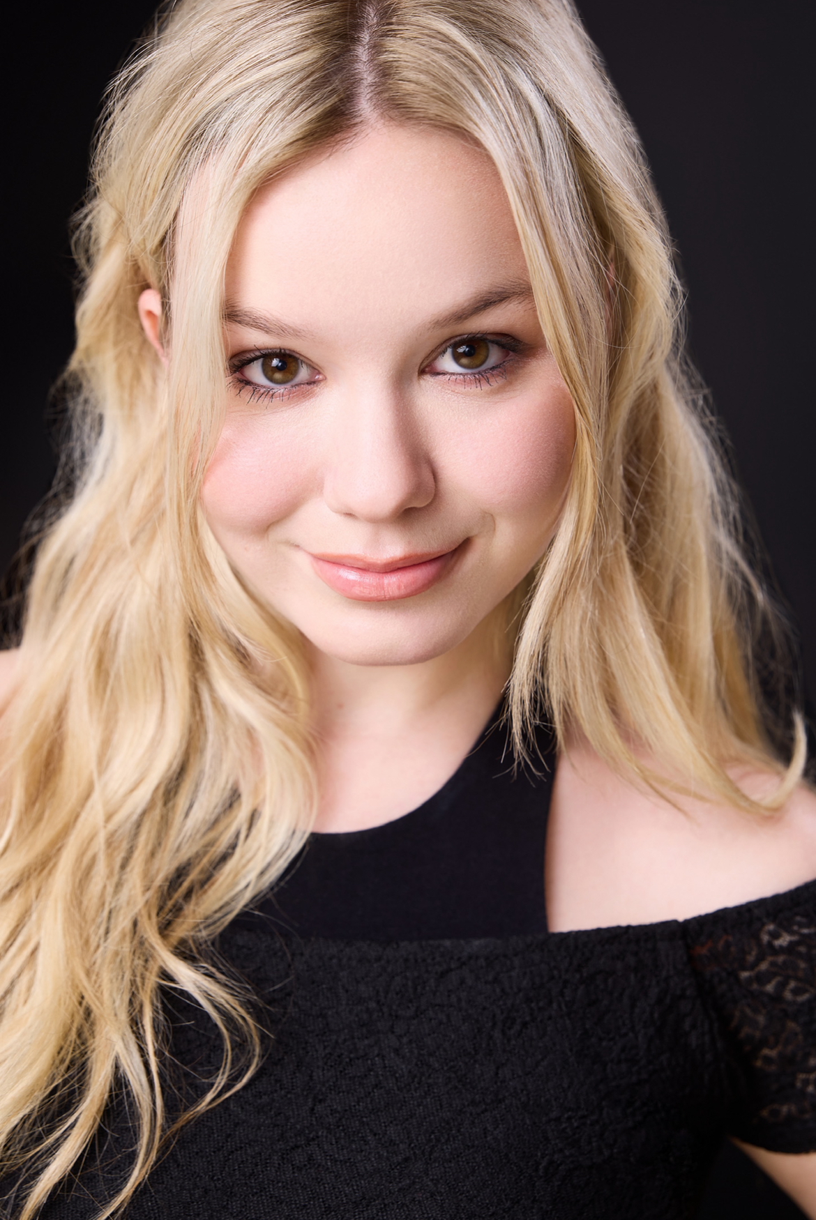 Миа Гонсалес