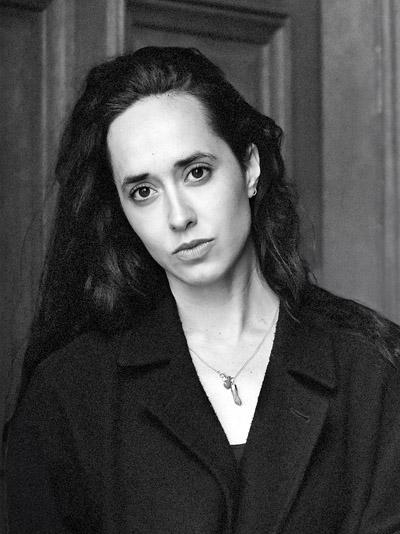 Кэролин  Поджи