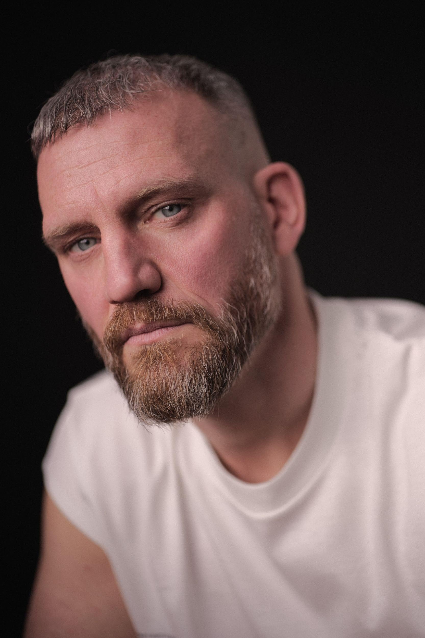 Луис Бернард