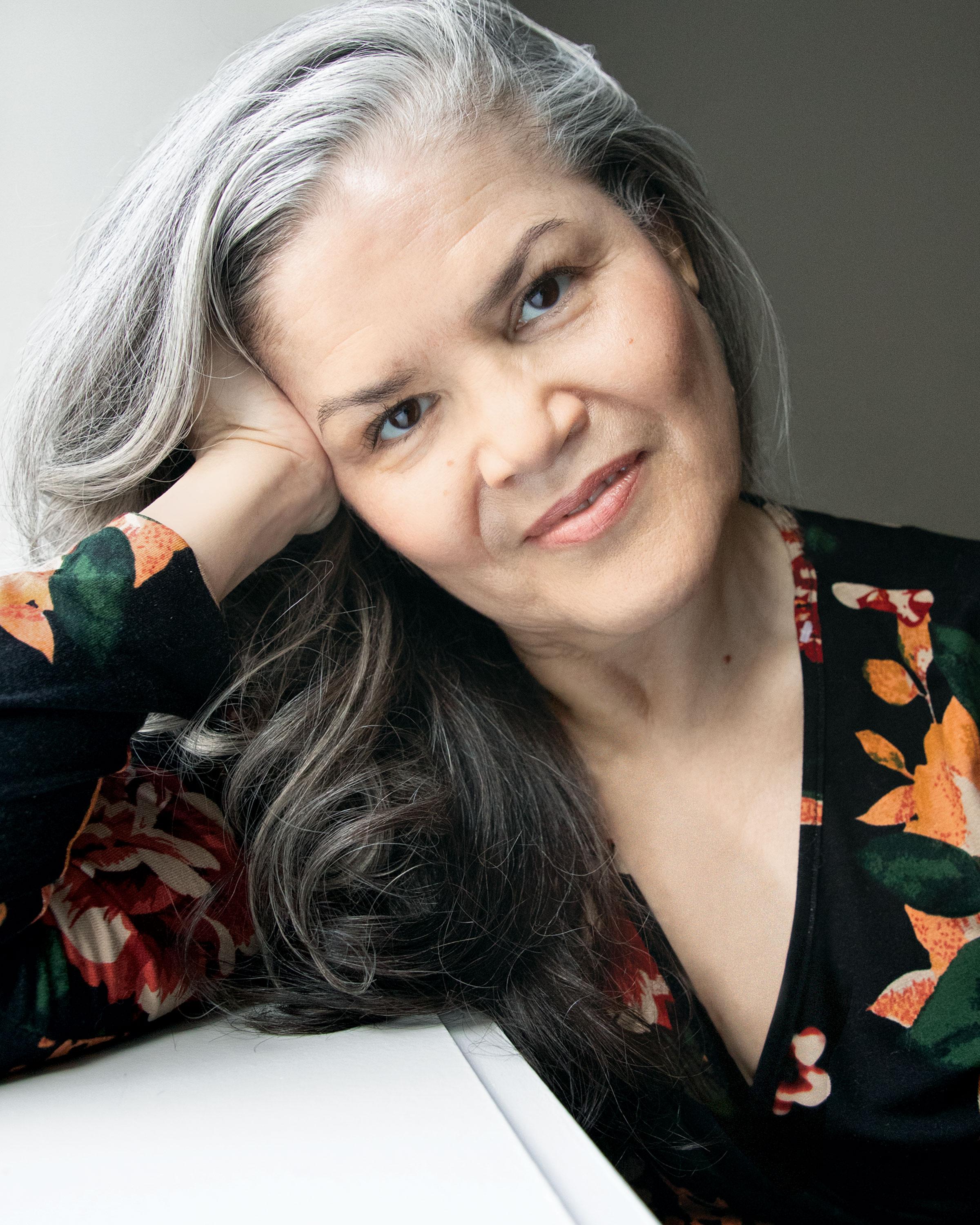 Сандра Флорес