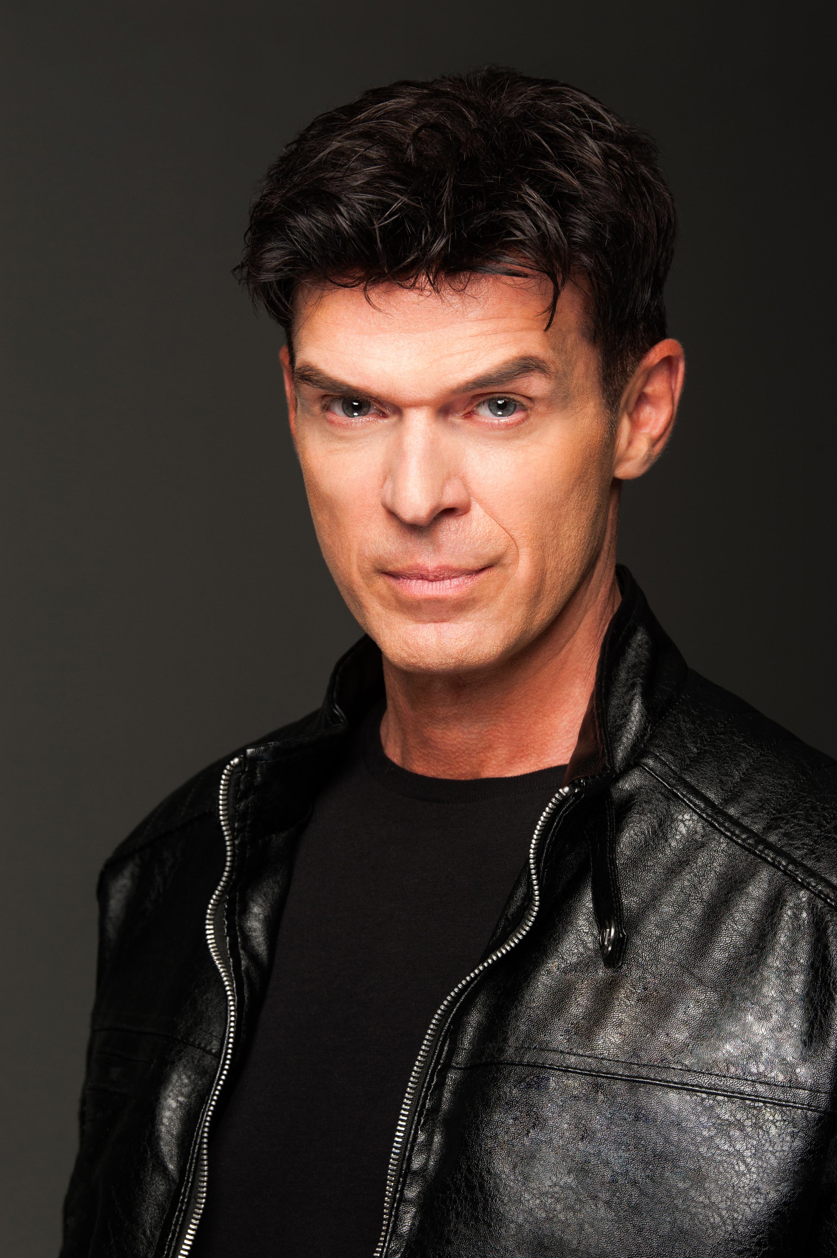 Клаудиу Рэймонд