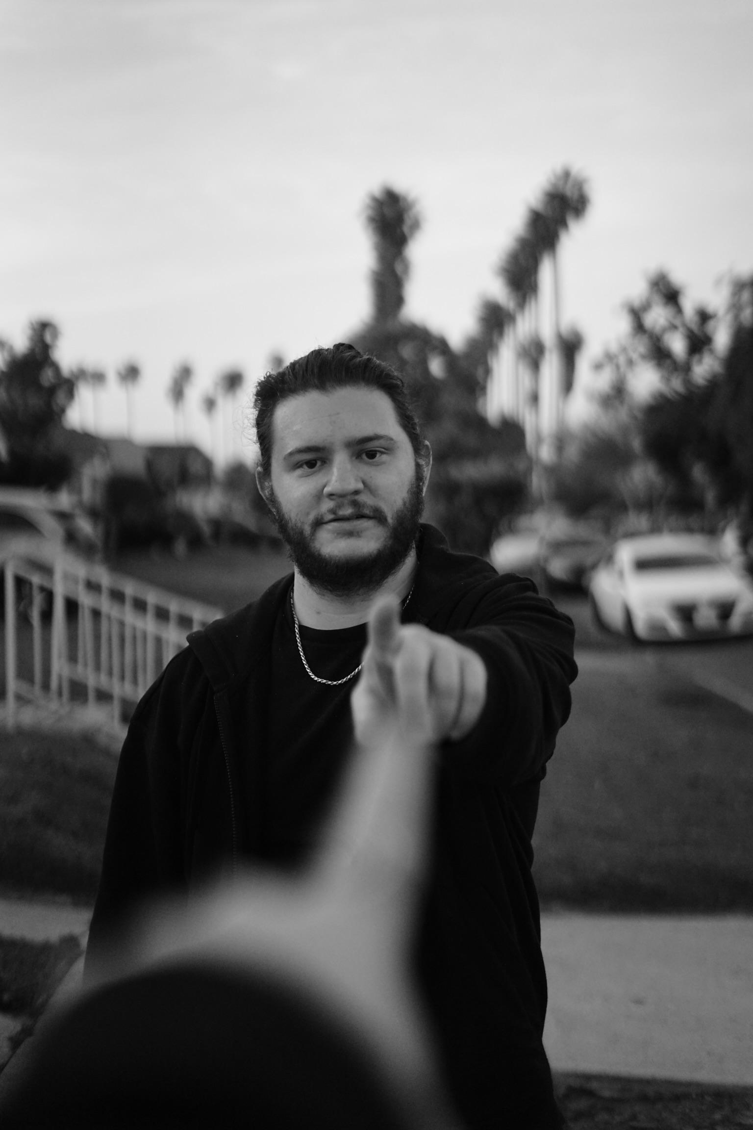 Хэл Розенфелд