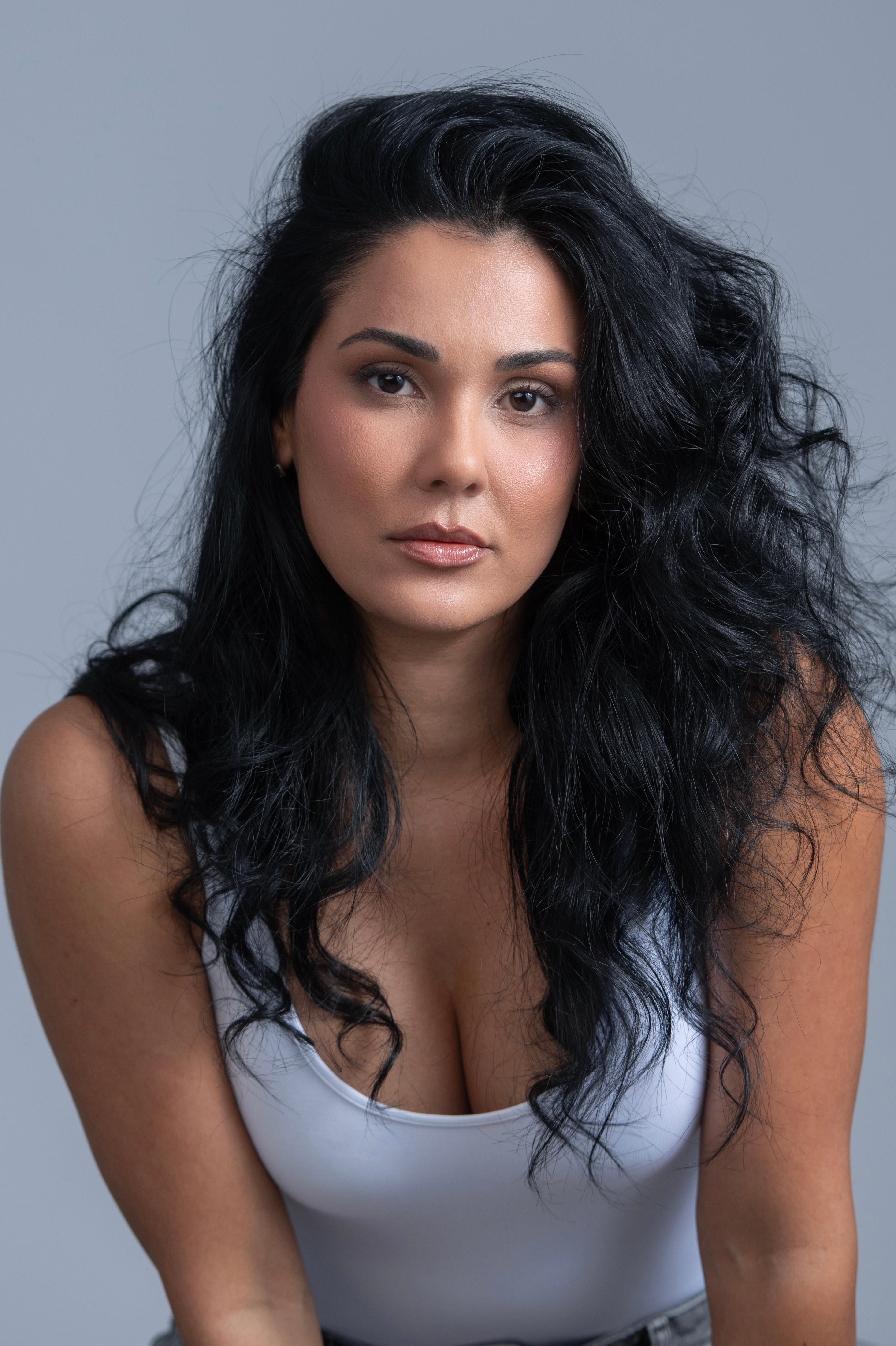 Камила Артеше