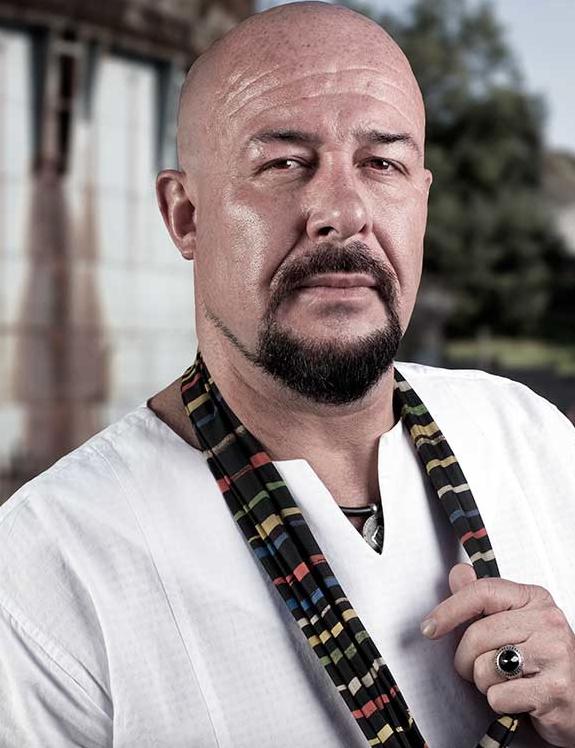 Джейми Бартлетт