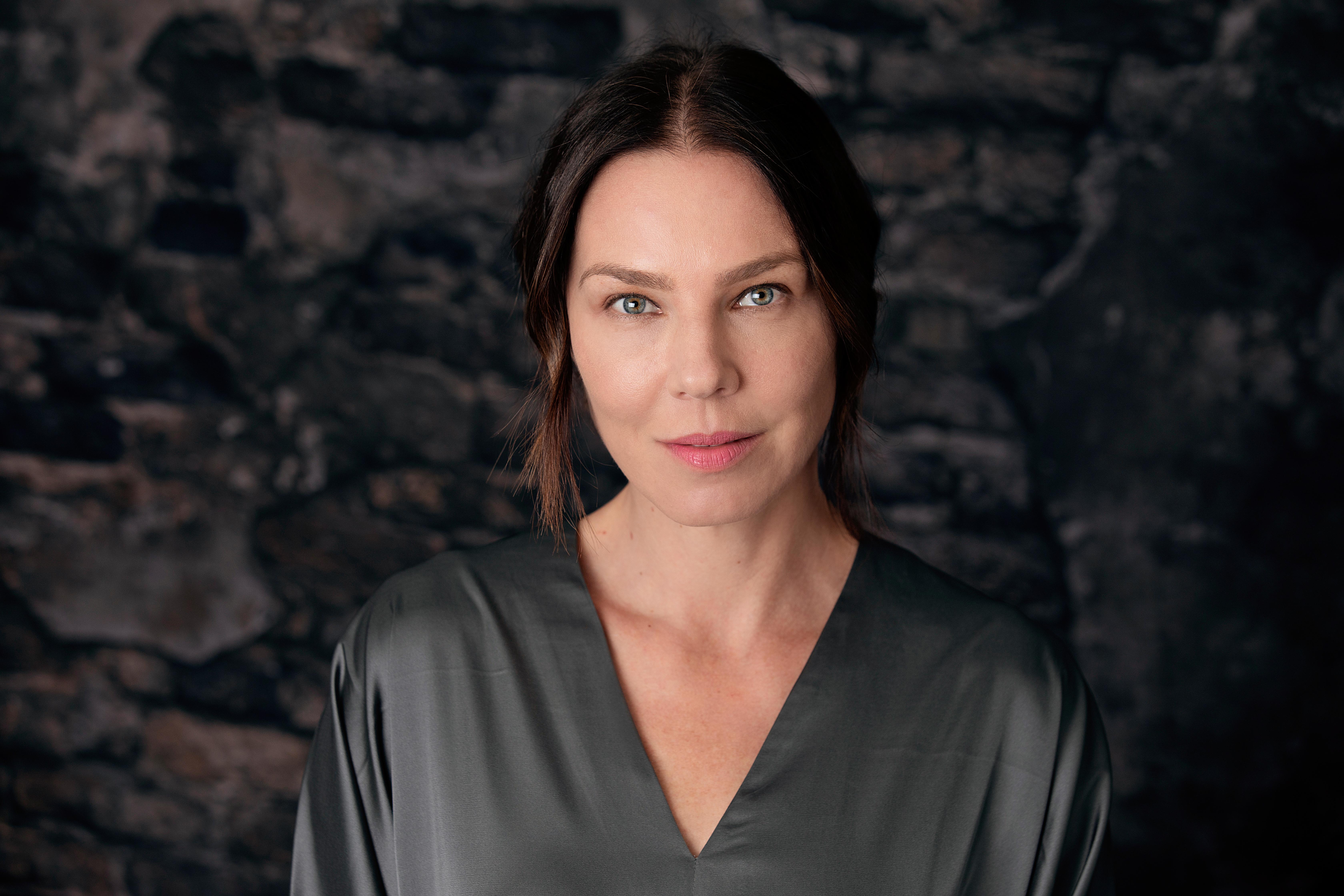 Джулия Фаррелл