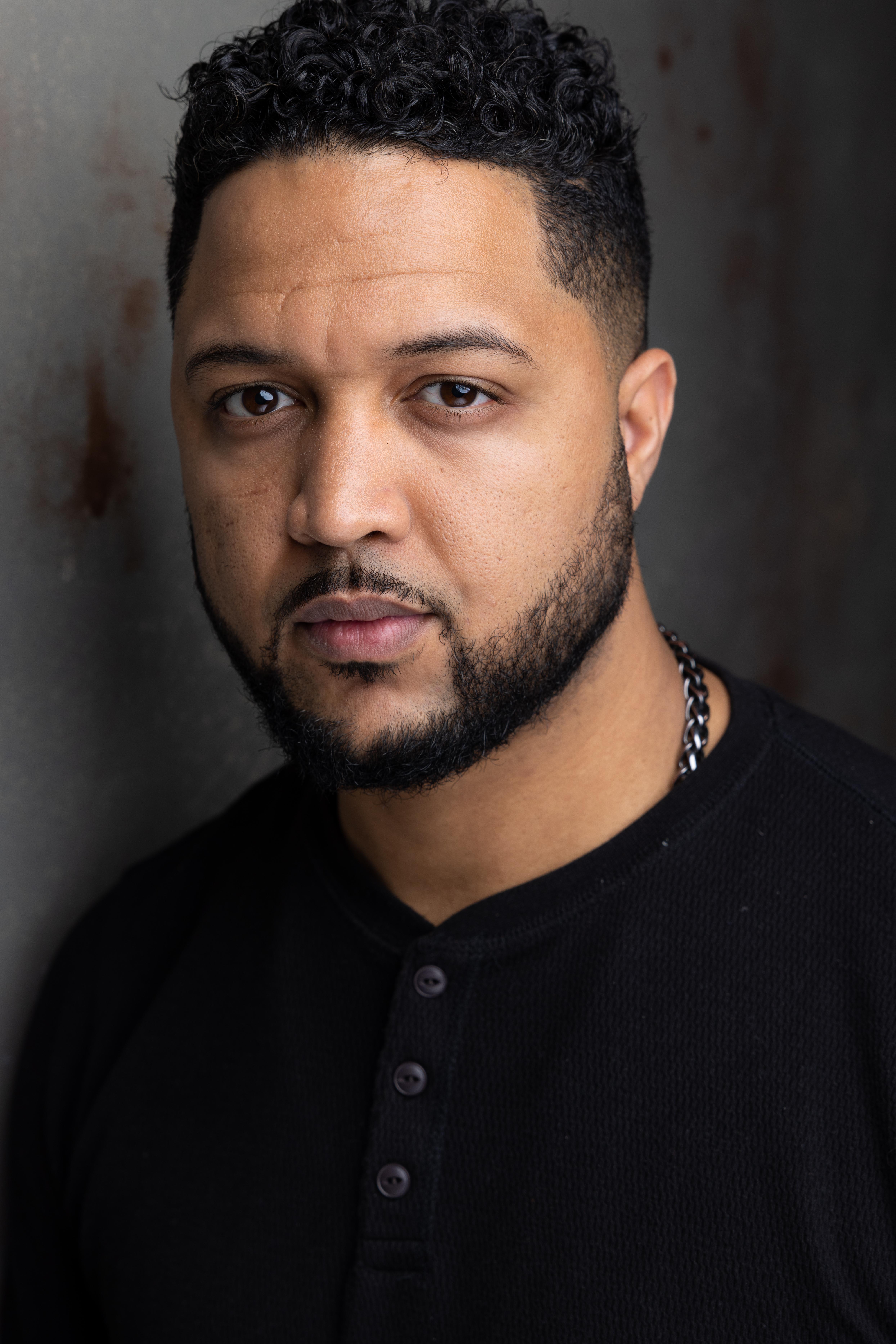 Майкл Джей Санчес