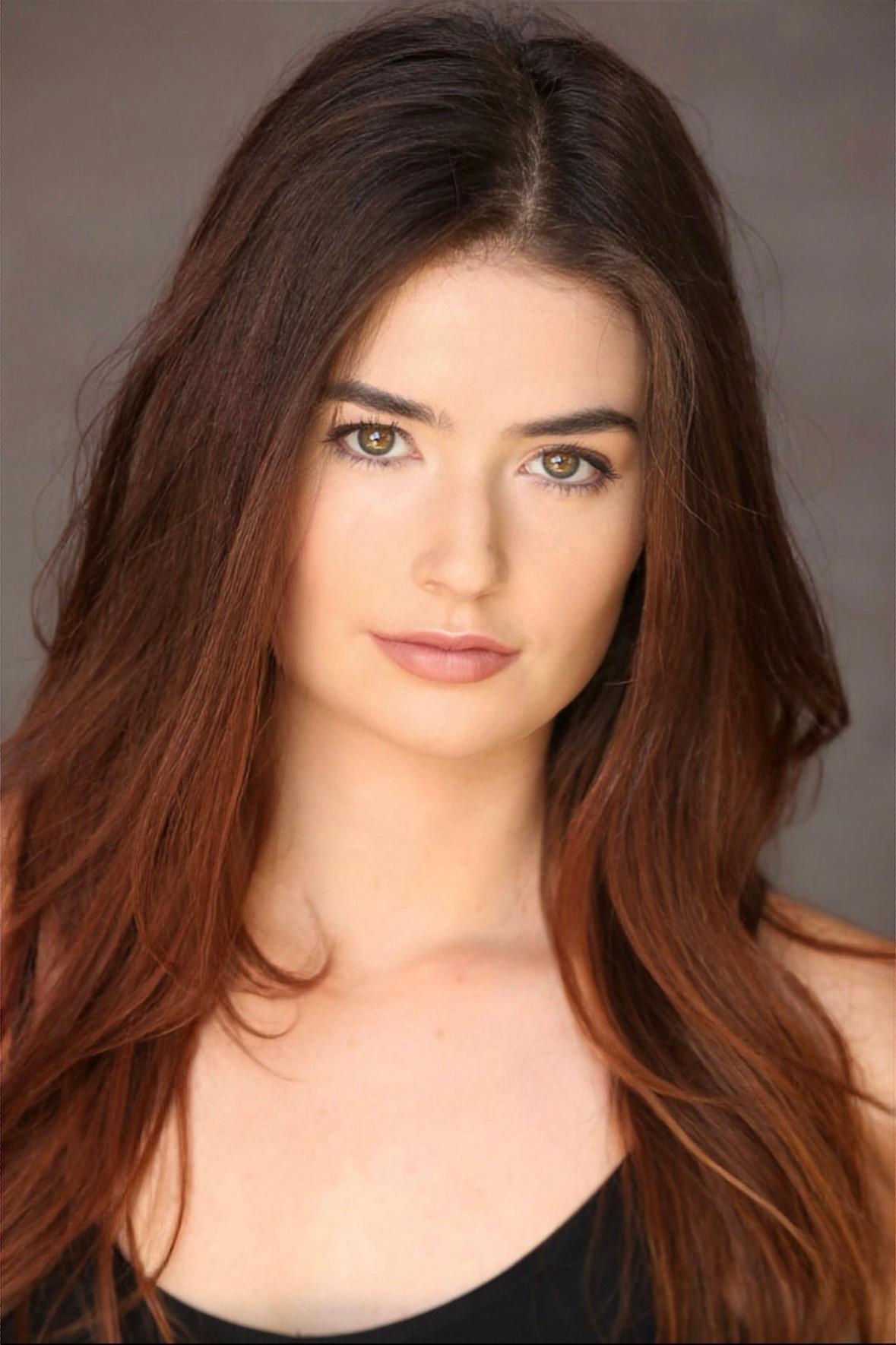 Оливия Лайт