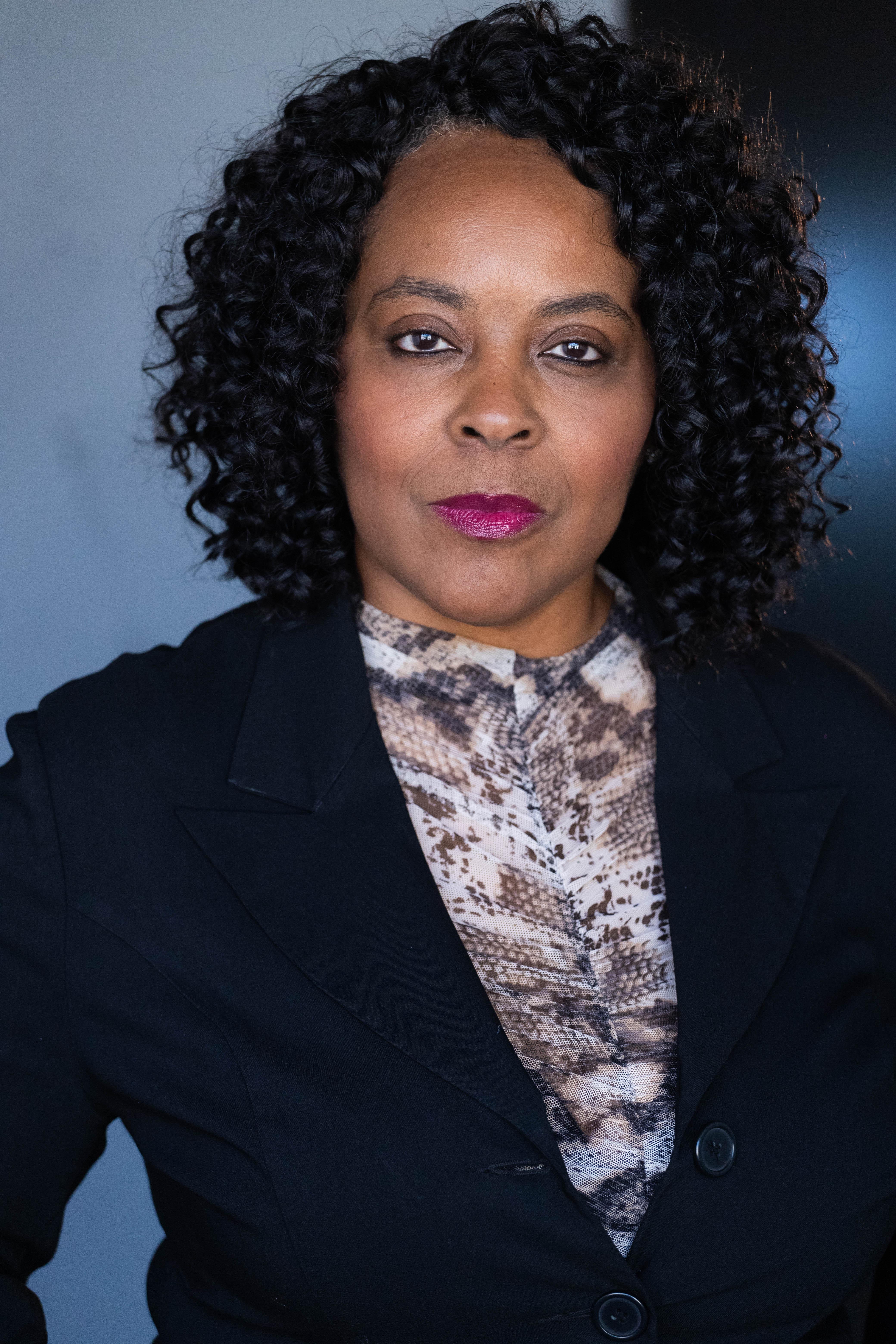 Шэннон Эколс