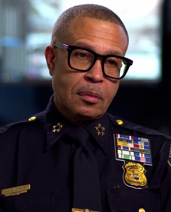 Джеймс Крэйг