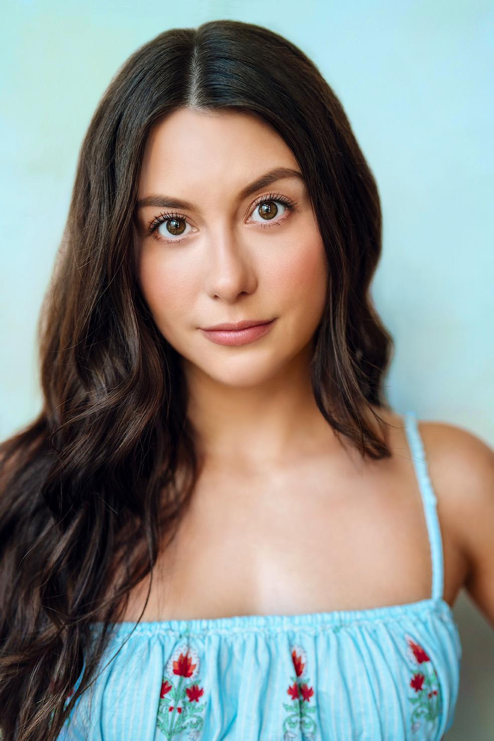 Сара Кортес