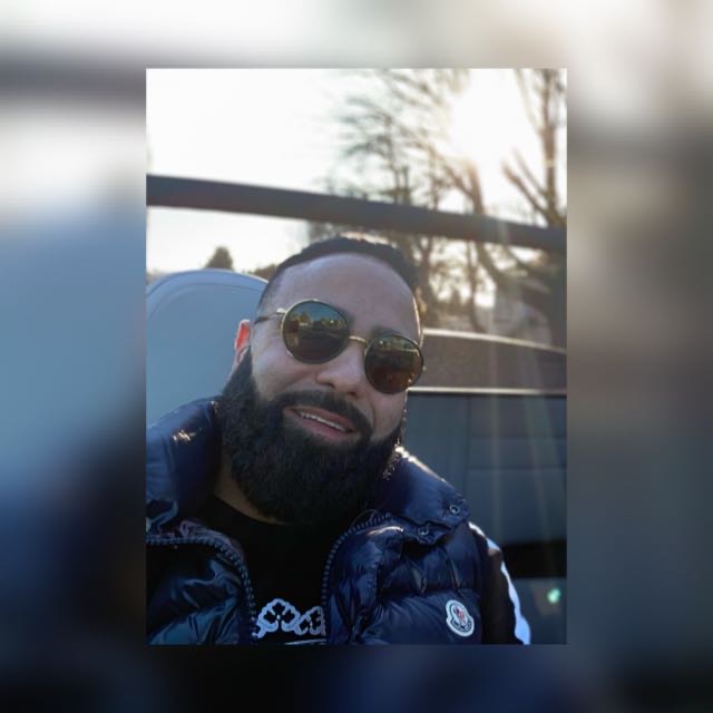 Нима Гавами