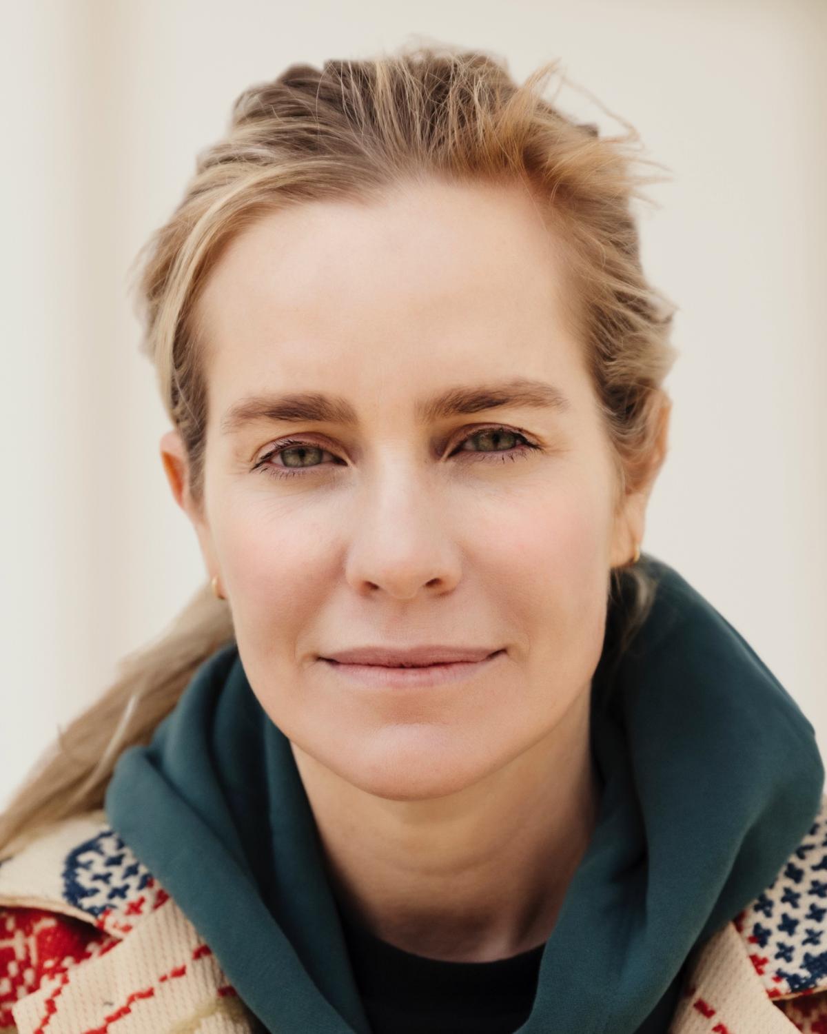 Беттина Бэрроу