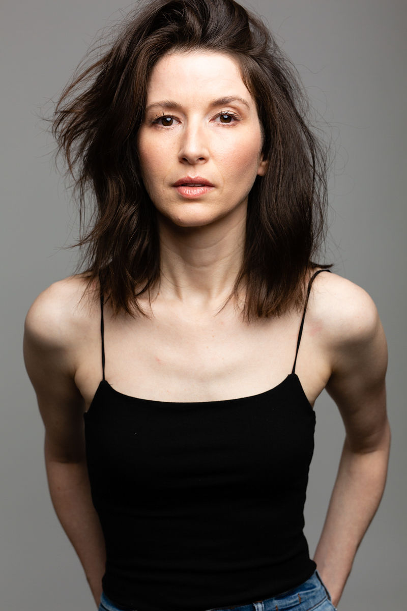 Эми Брэддок