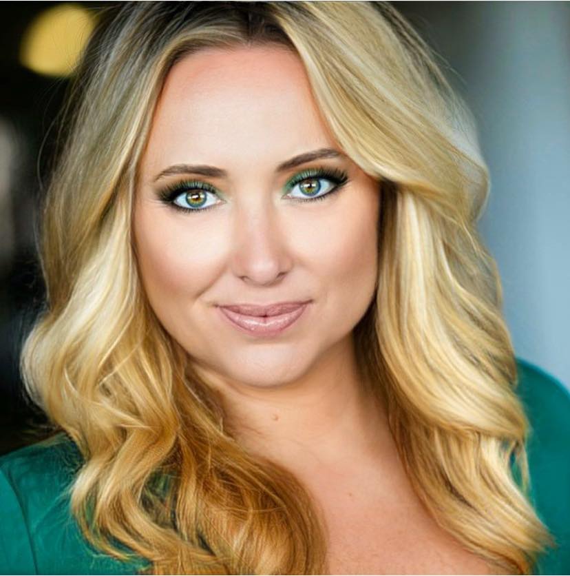 Джулиана Сизар