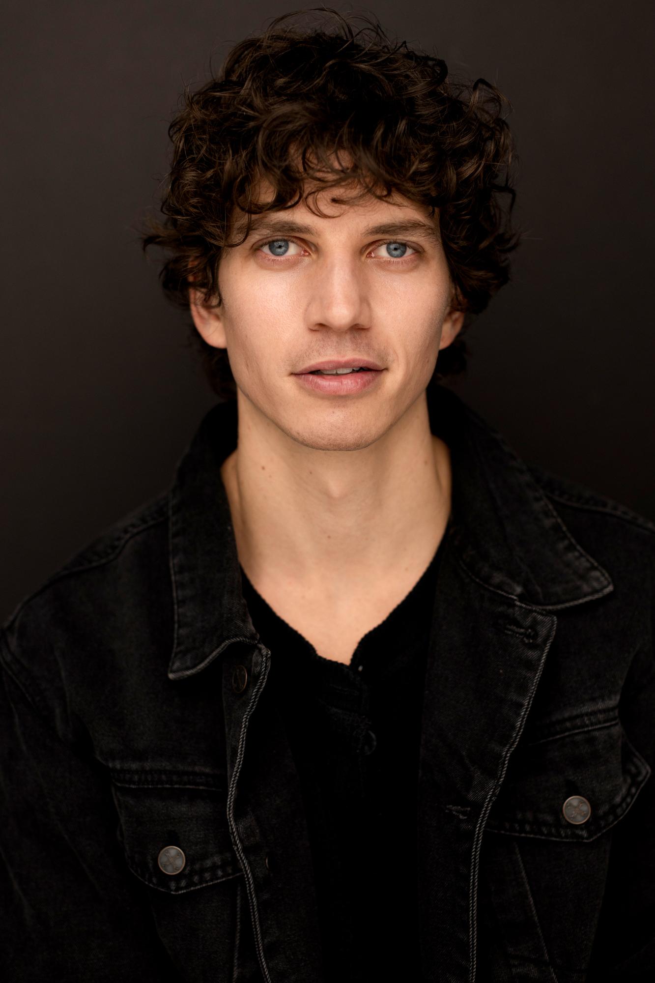 Джулиан Нельсон