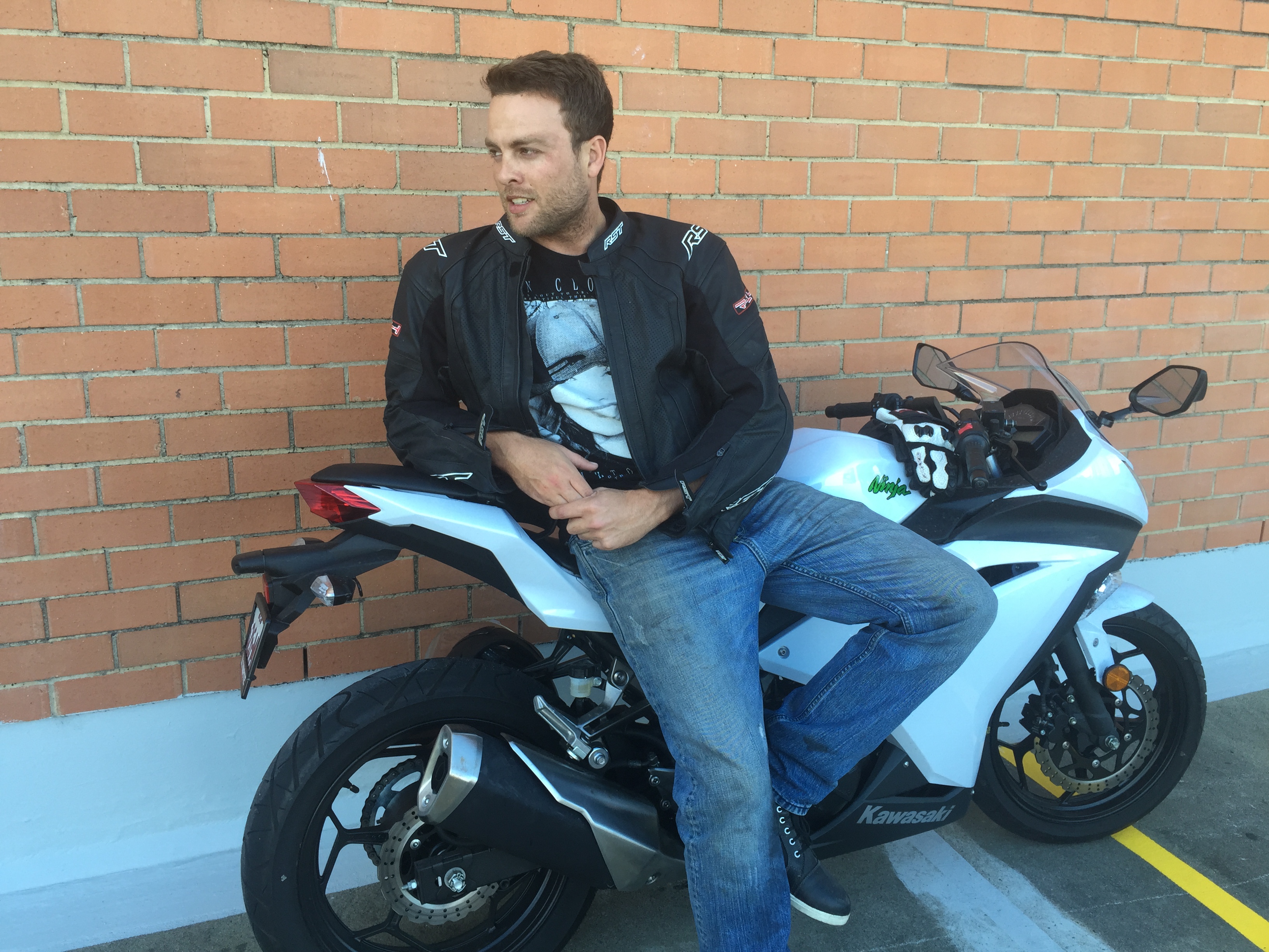 Лачлан Робби