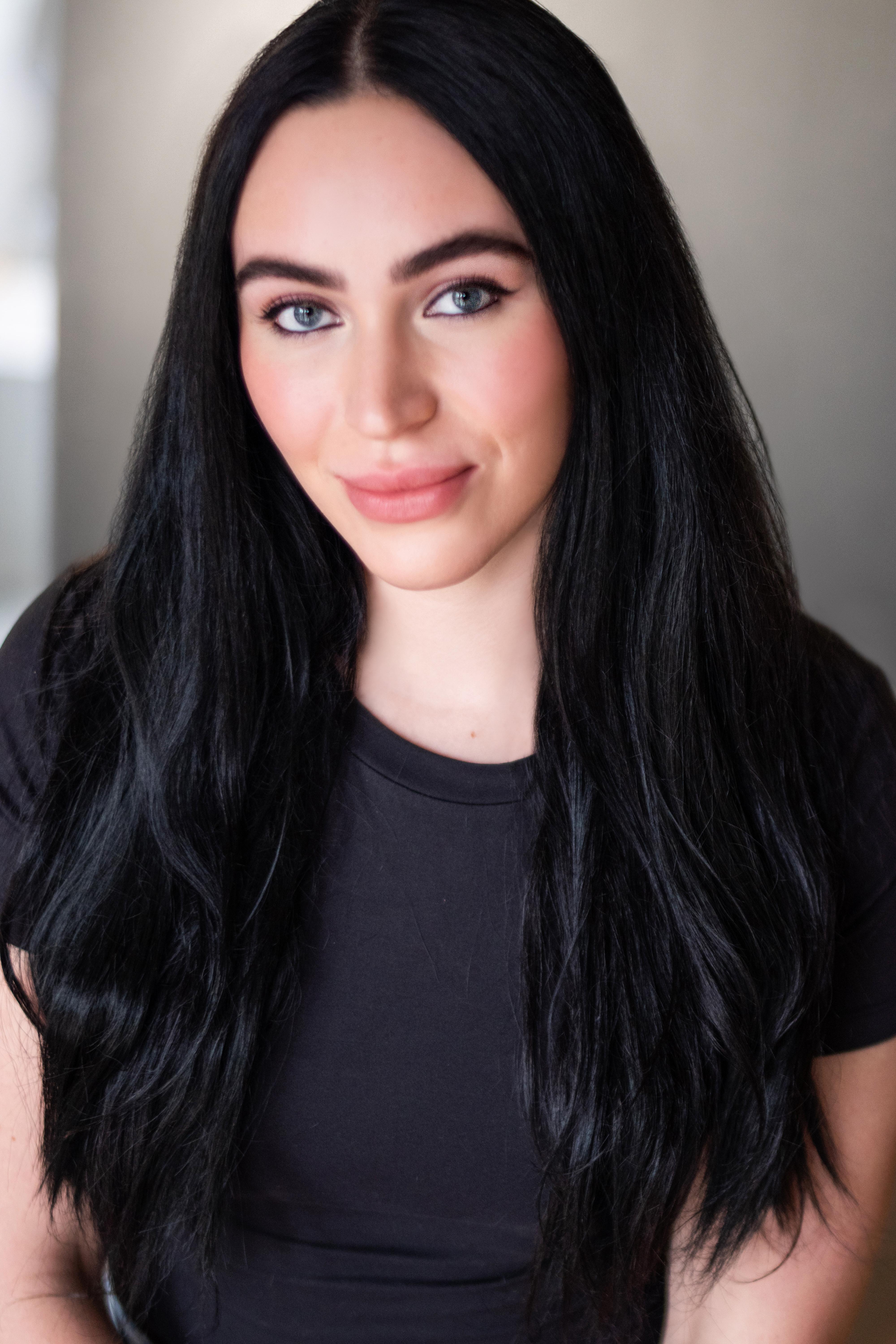 Холли Хэйни