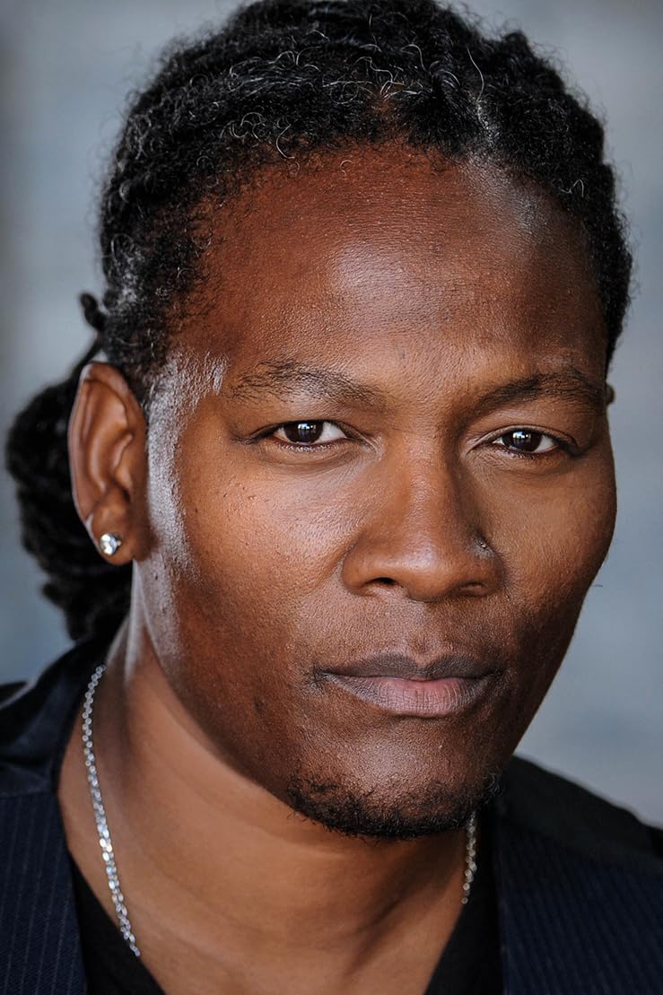 Леа Робинсон