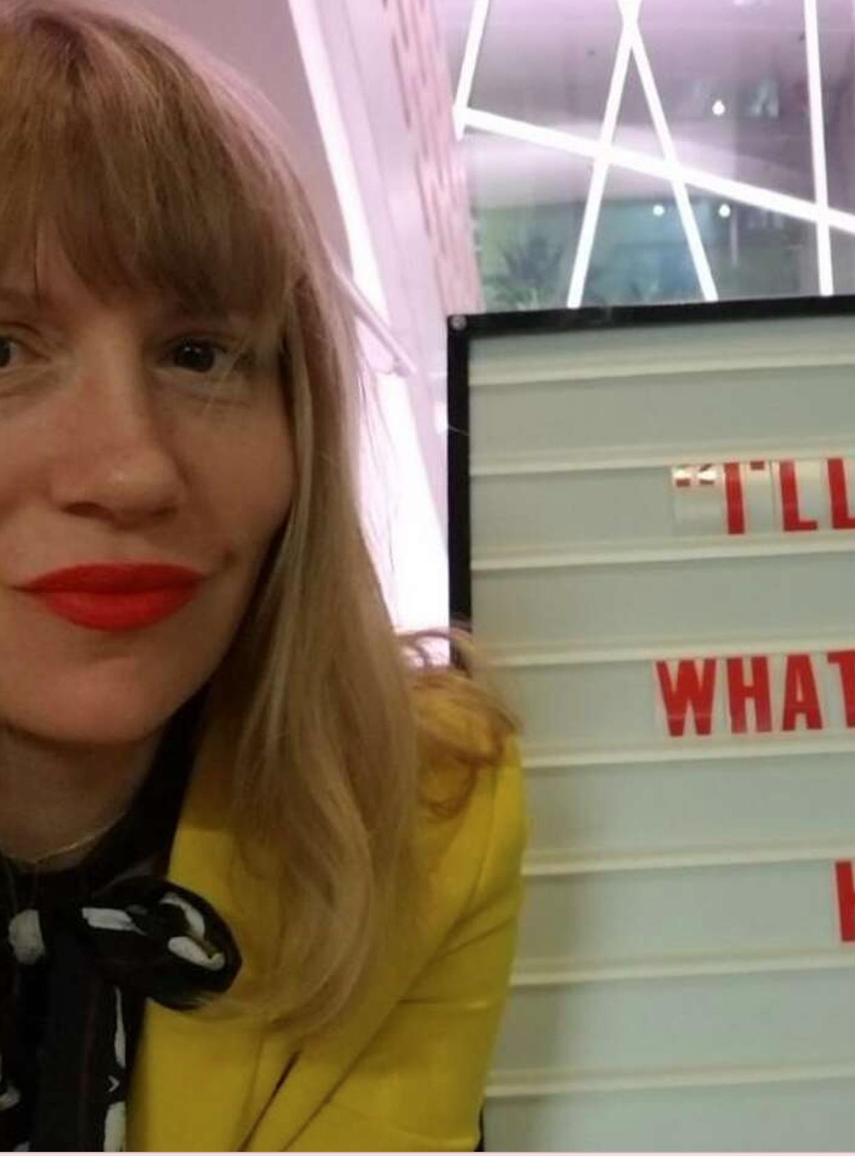 Эми Николсон