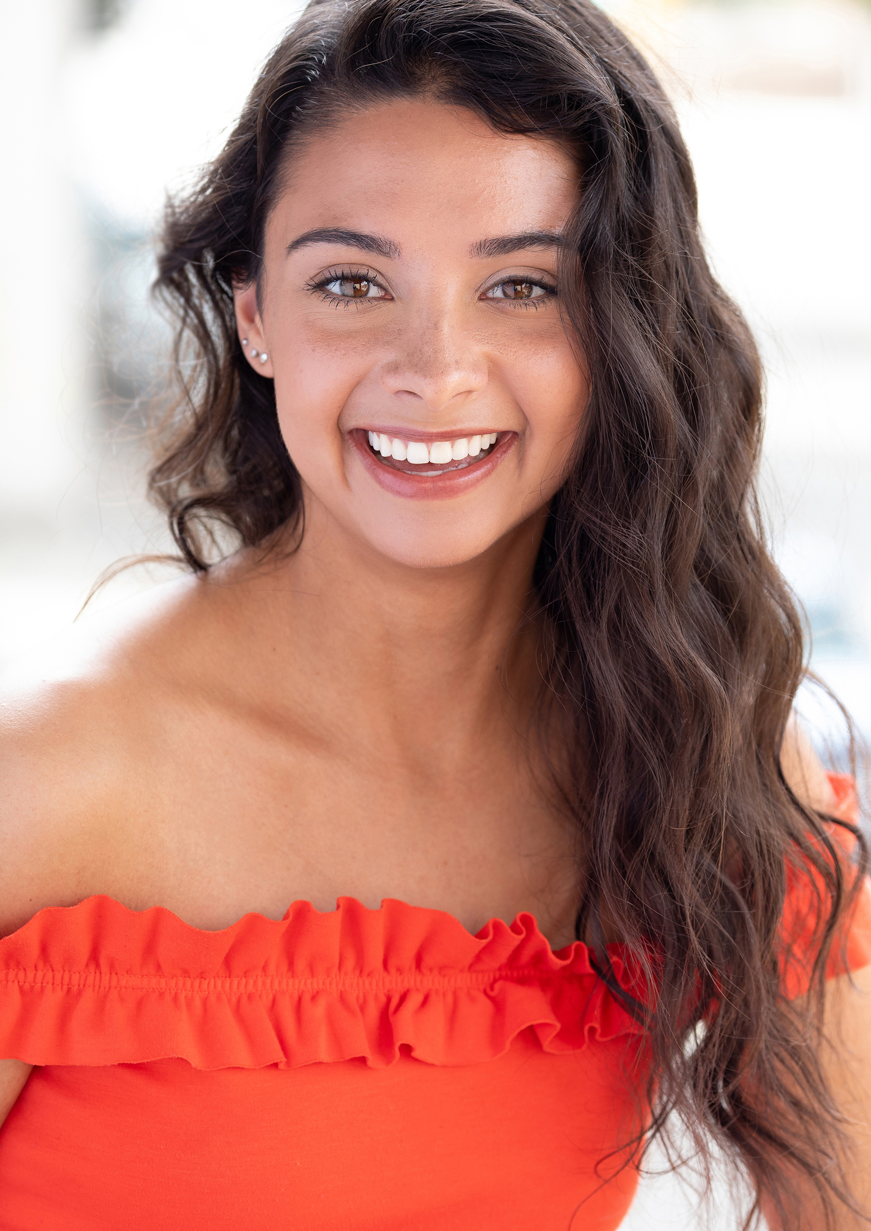 Молли Эрнандес