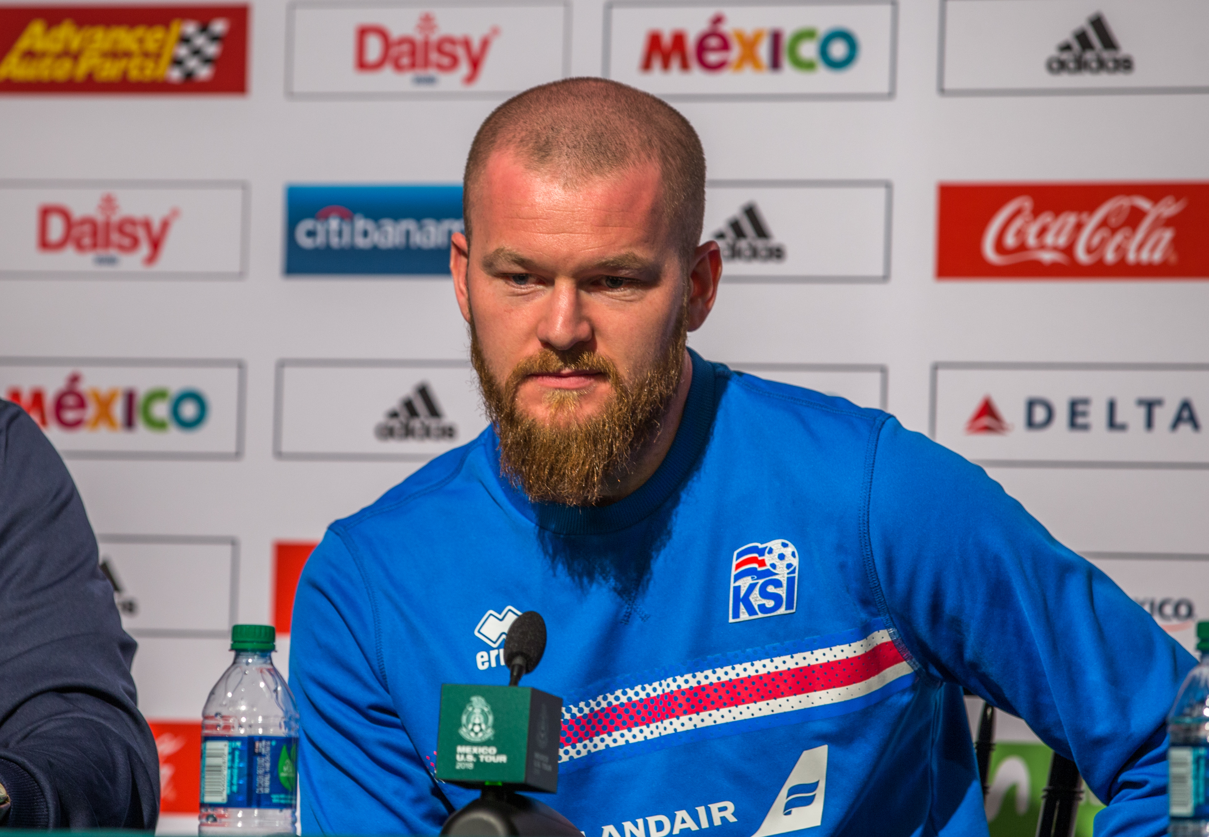 Арон Гуннарссон