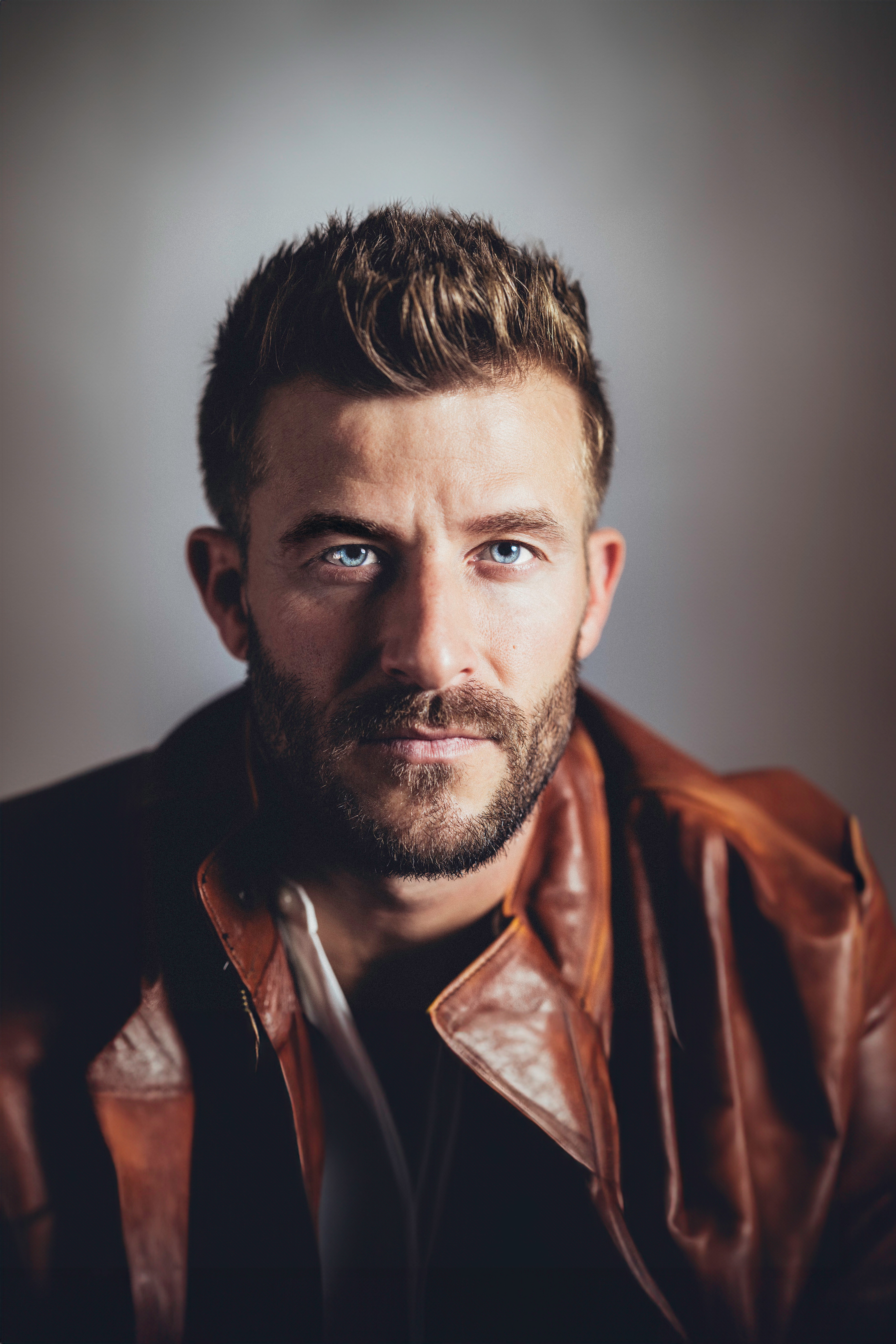 Джастин Майна