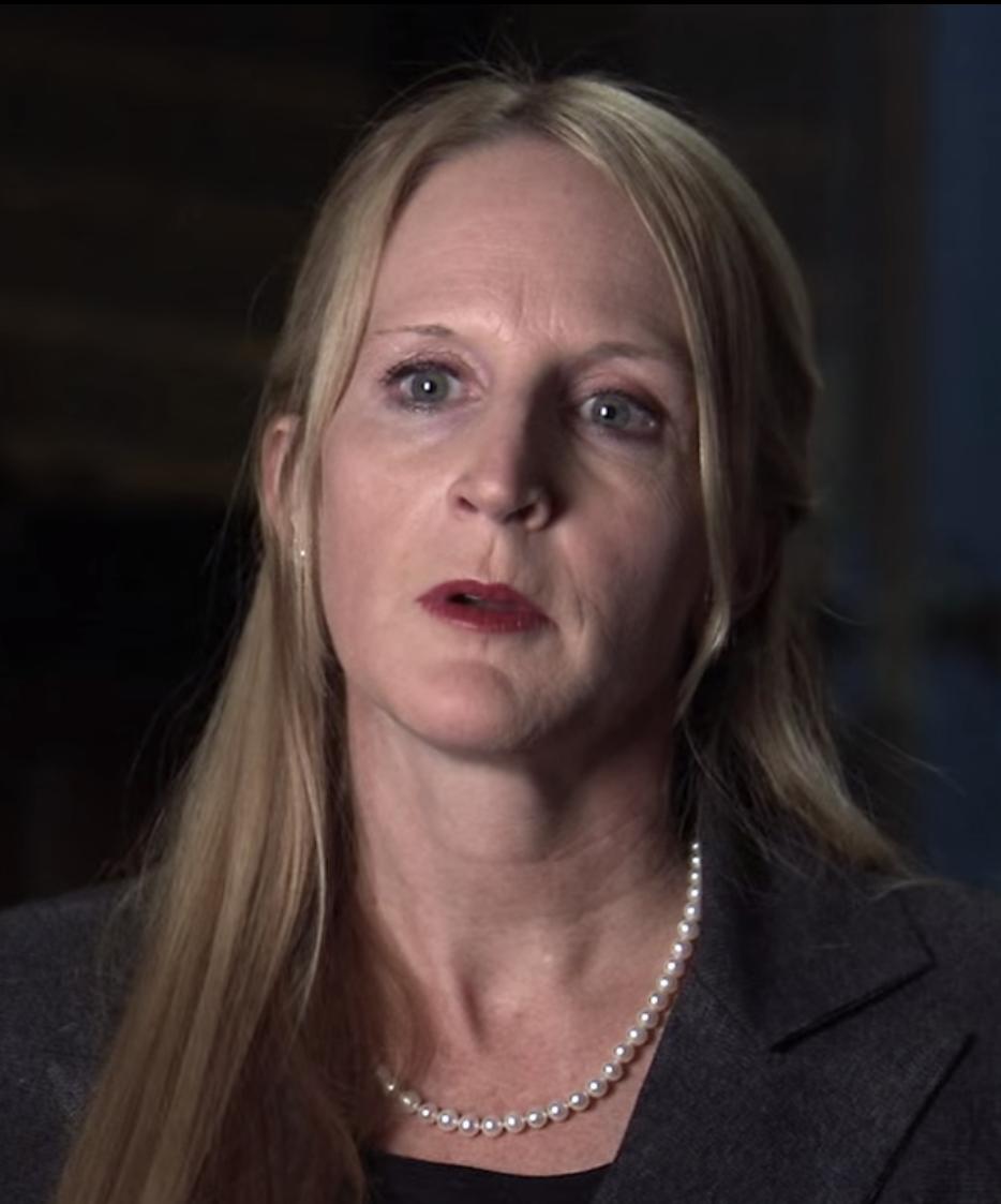 Изабель Поли