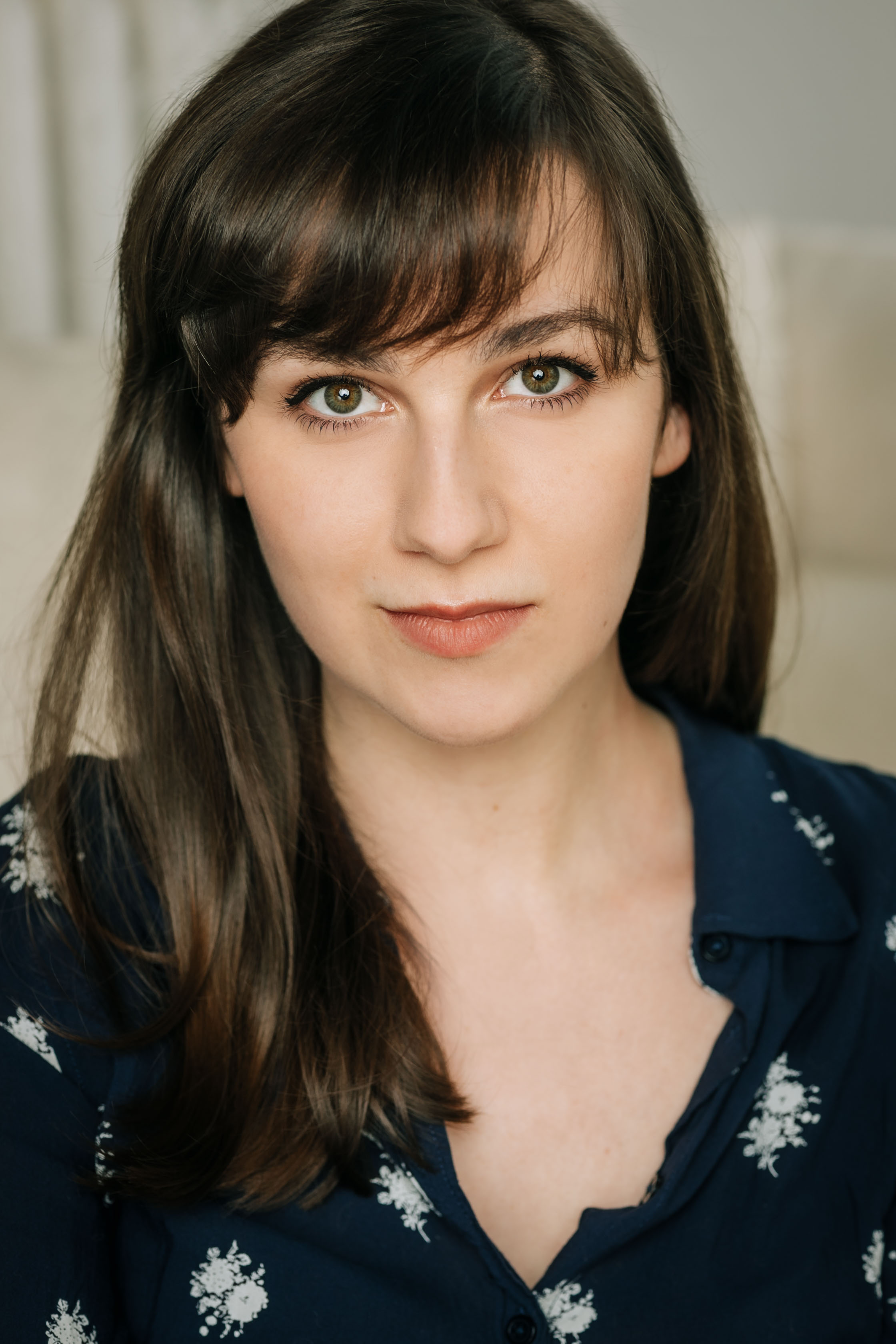 Анна Баркер